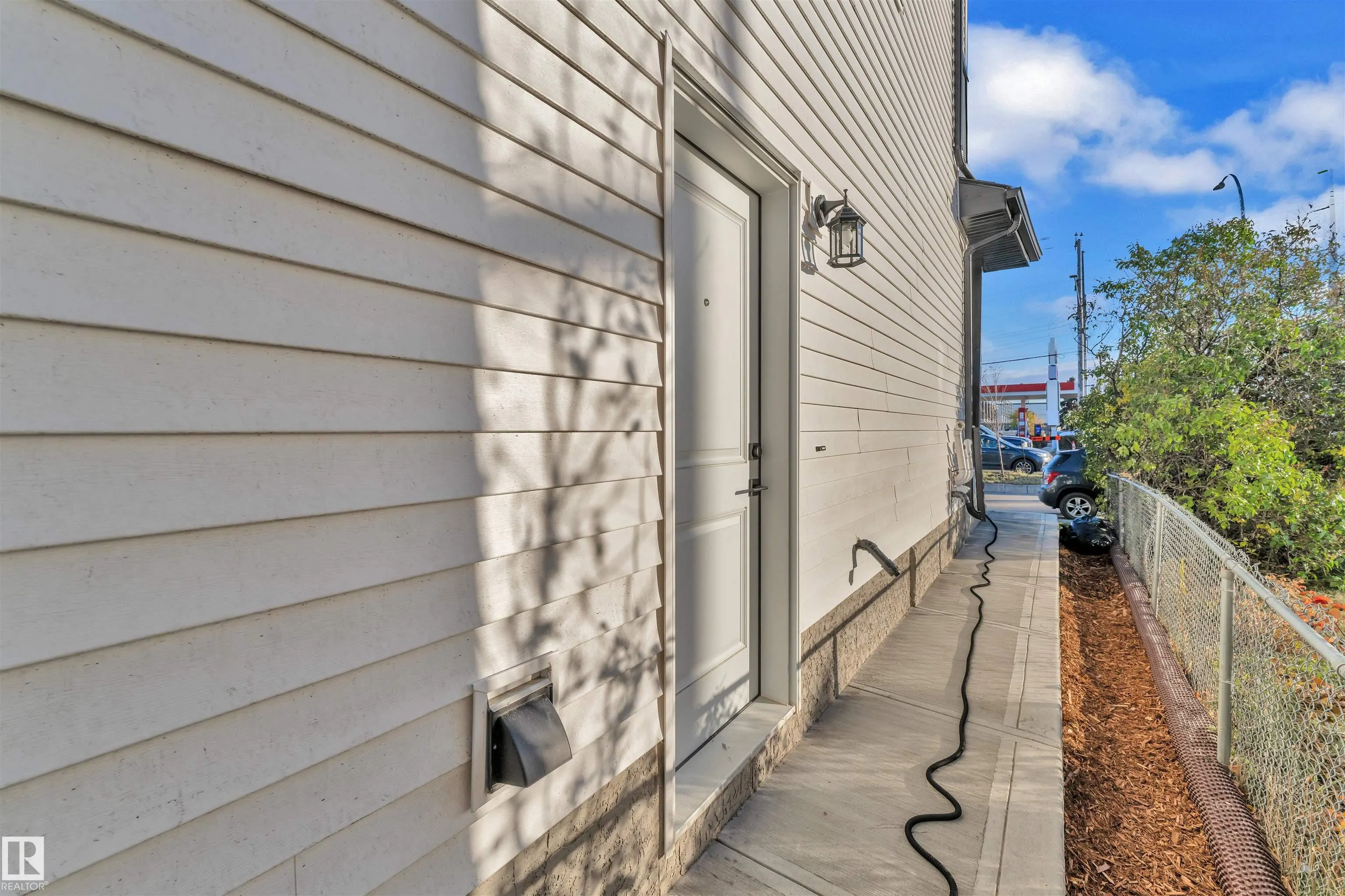9650 63 AVE