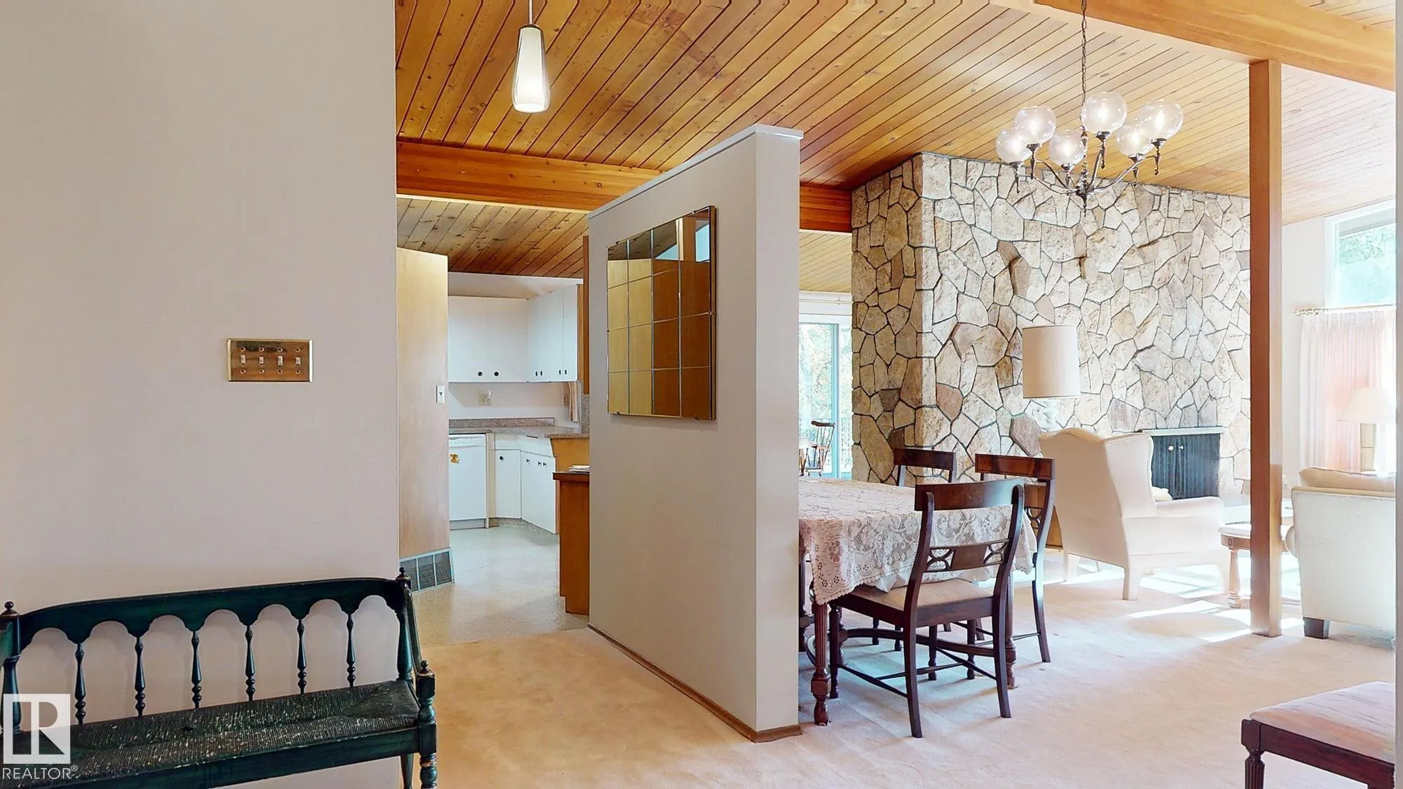 13 VALLEYVIEW Crescent