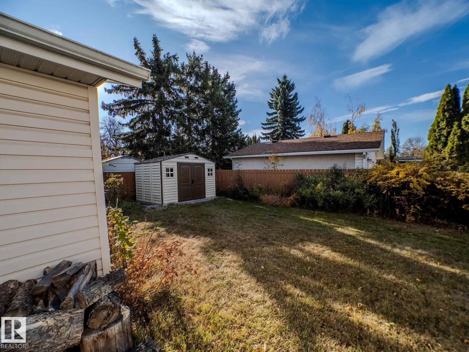 11 Falcon Crescent