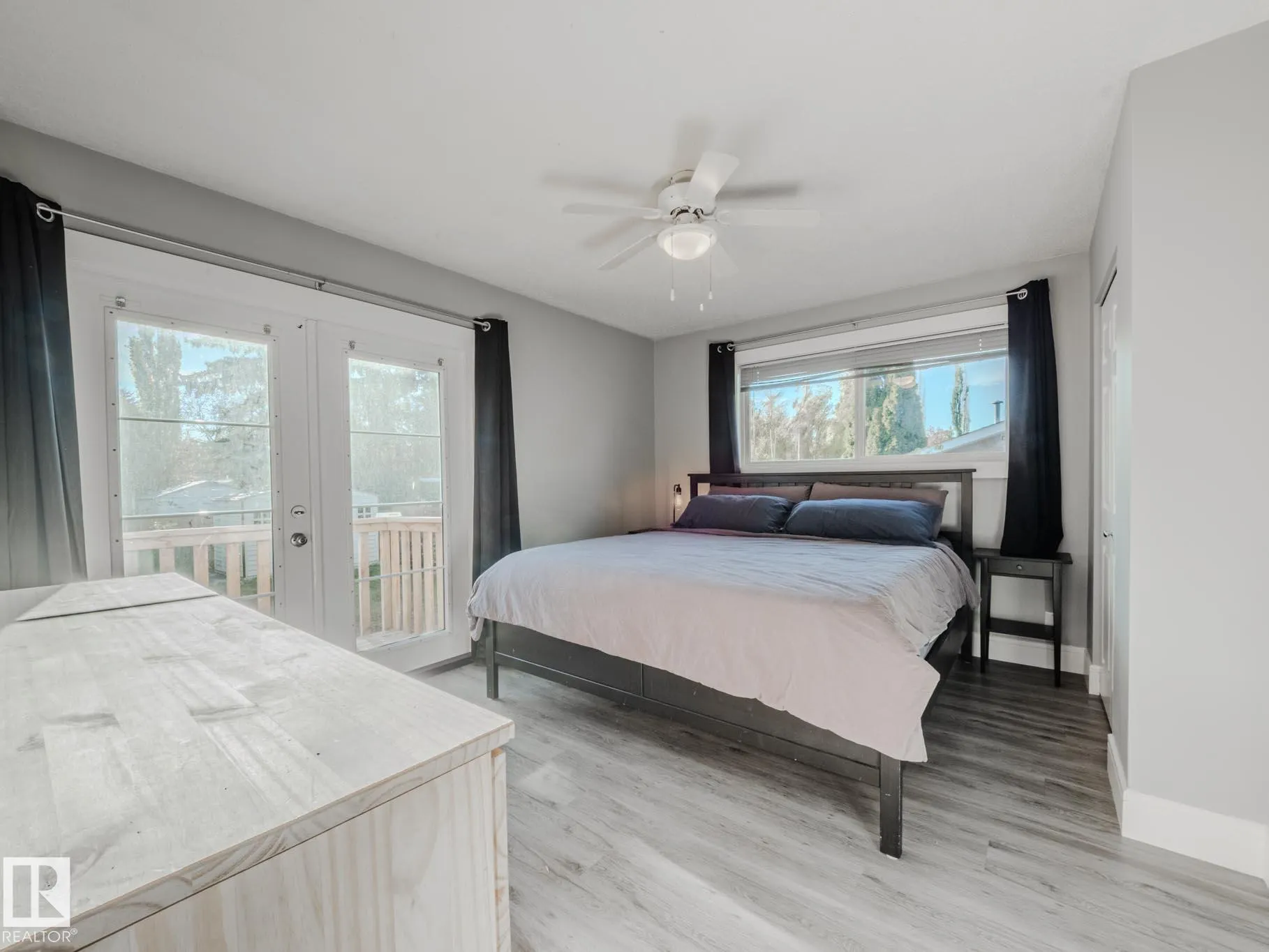 11 Falcon Crescent
