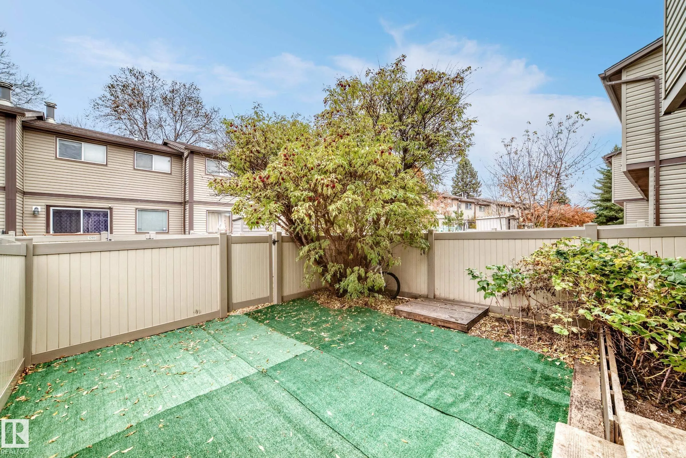 1189 HOOKE Road
