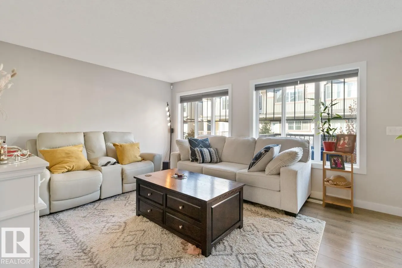 165 CY BECKER Boulevard