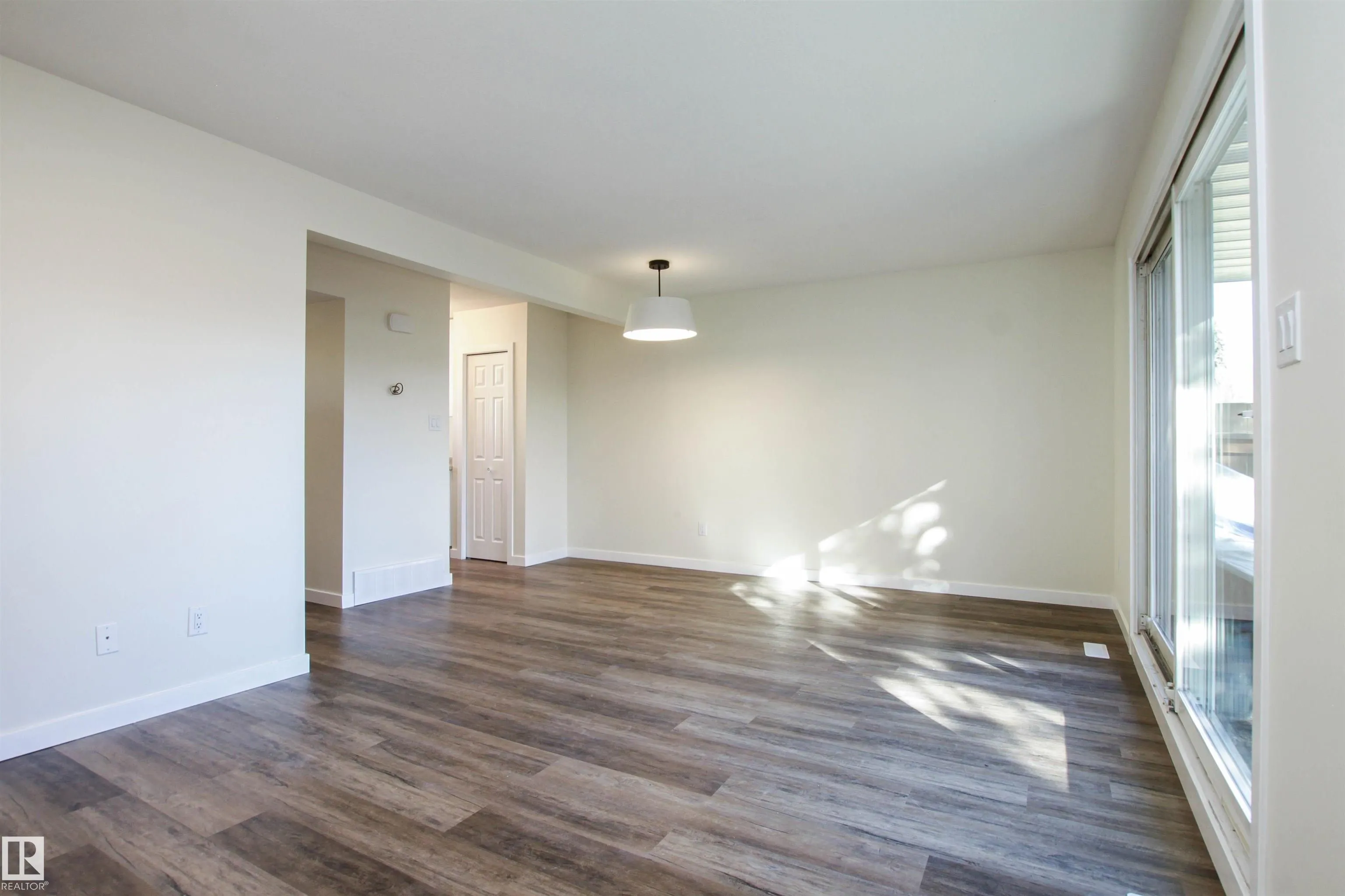 6420 180 Street