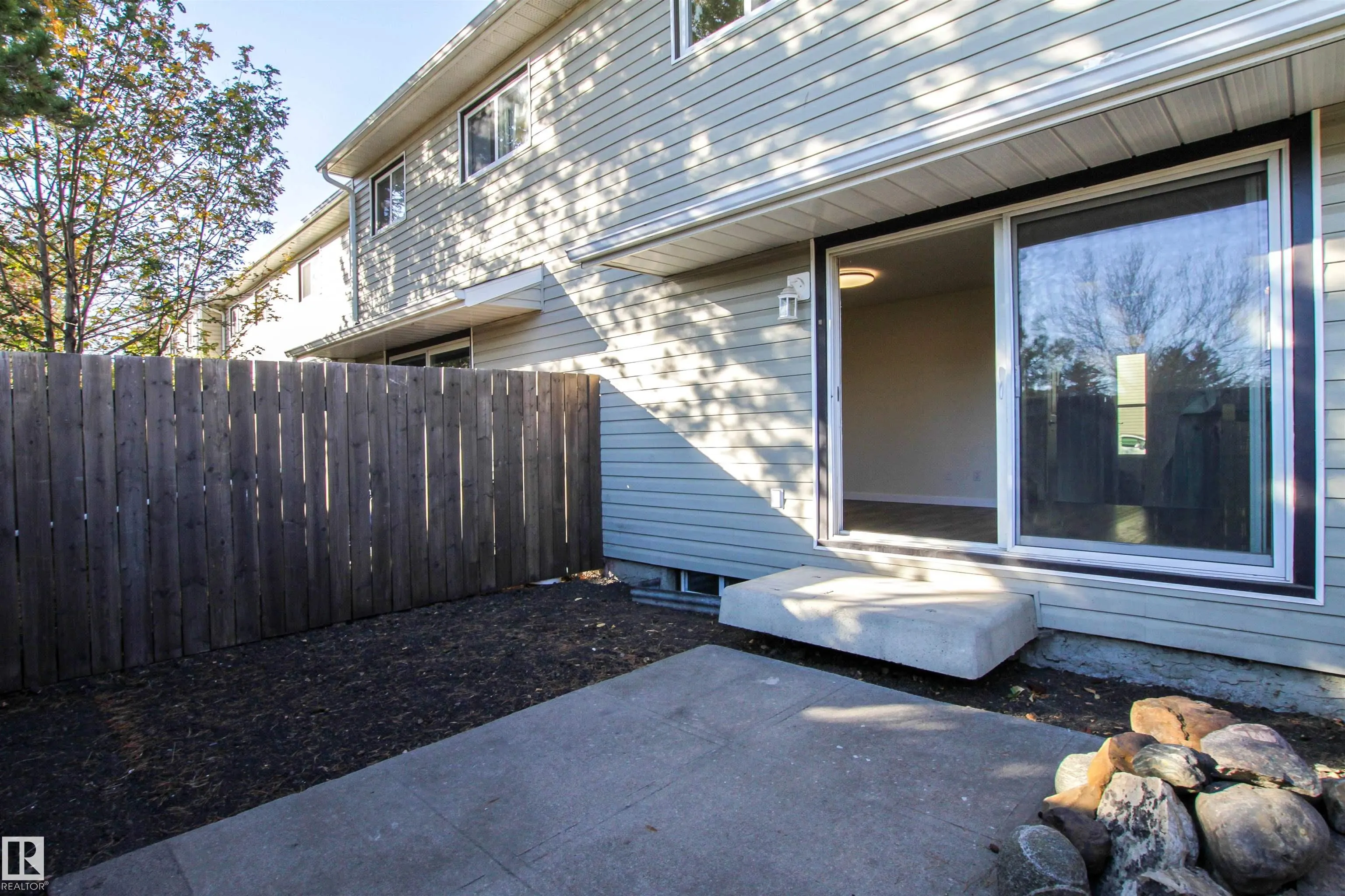 6420 180 Street