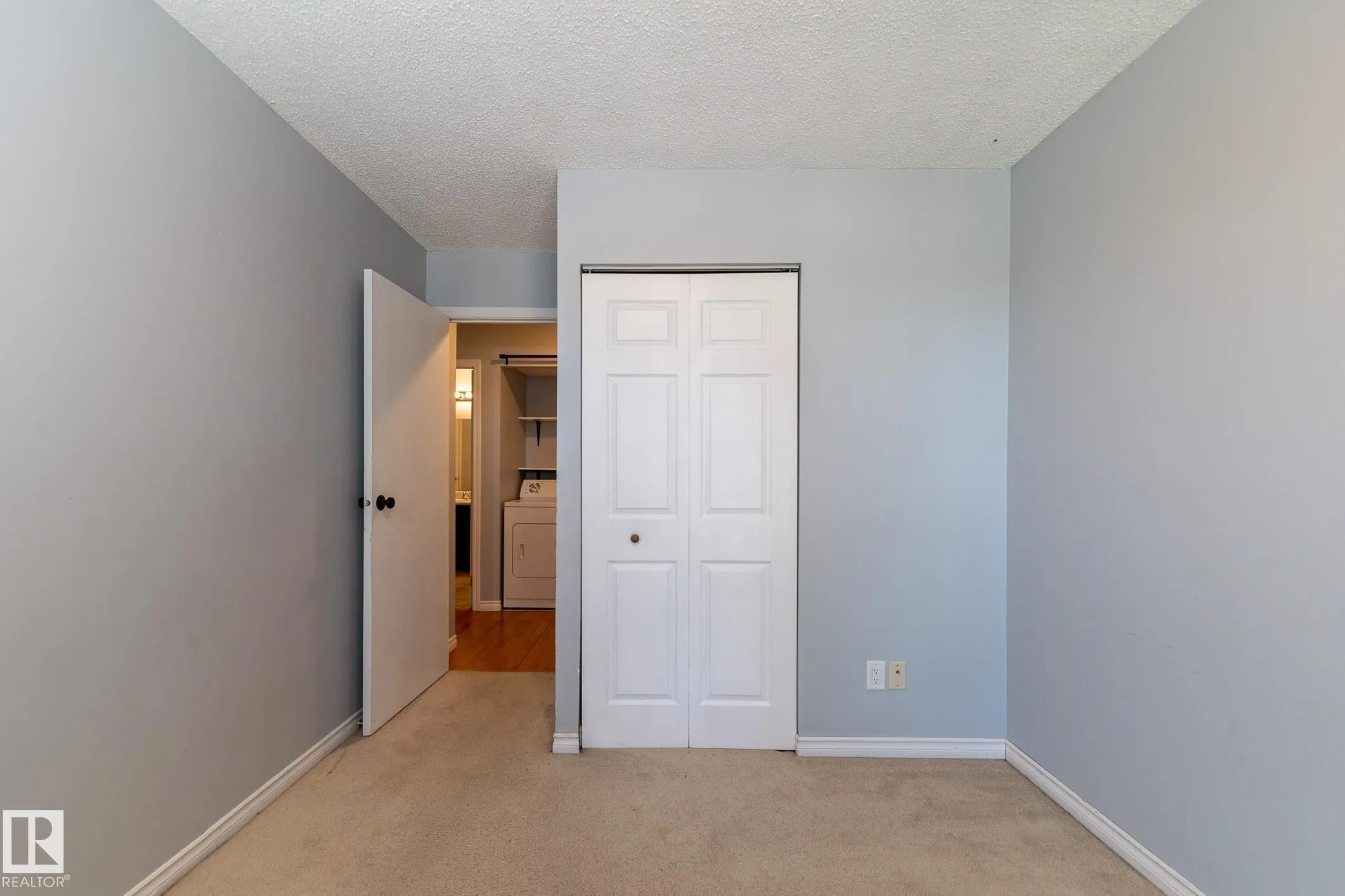 1503 MILL WOODS Road