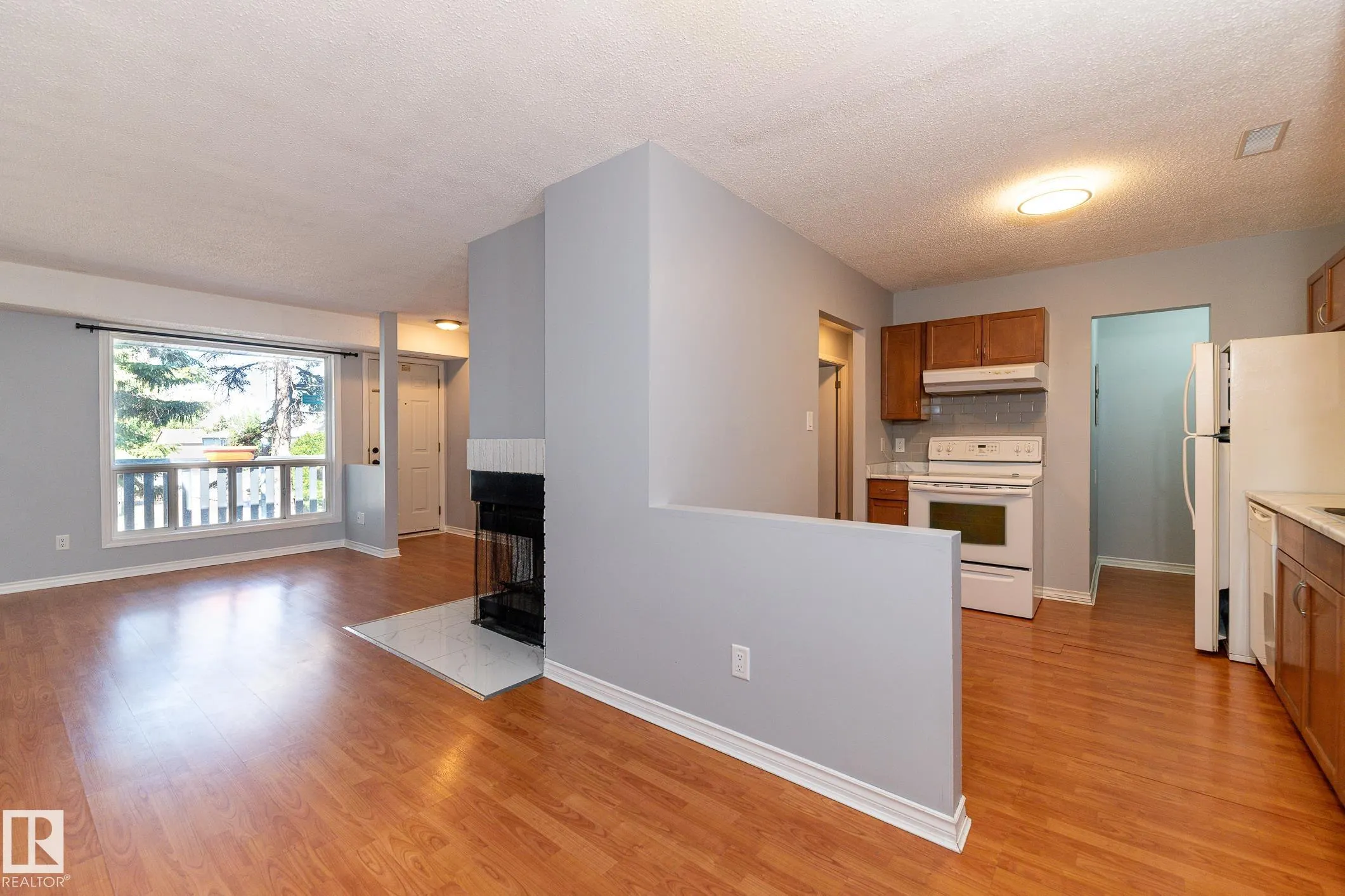 1503 MILL WOODS Road