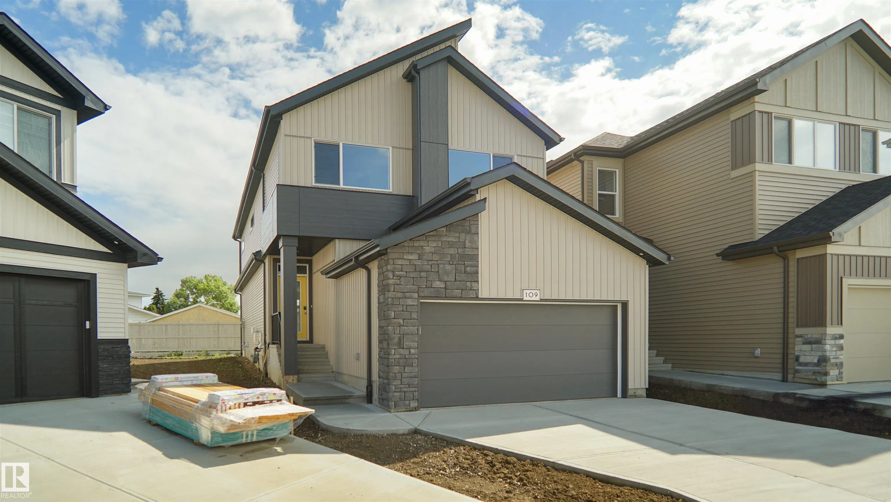 109 ELSINORE Place