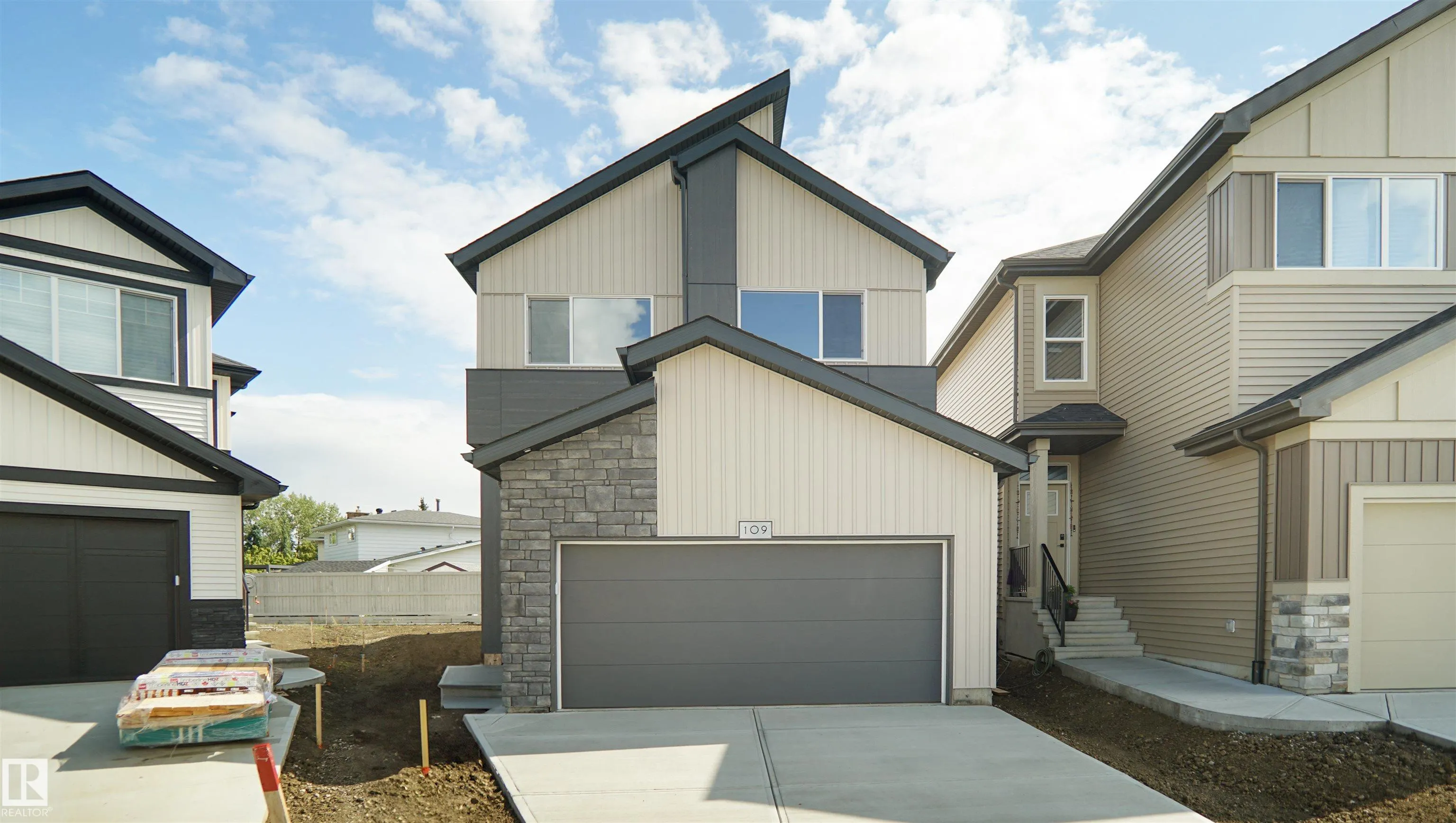 109 ELSINORE Place