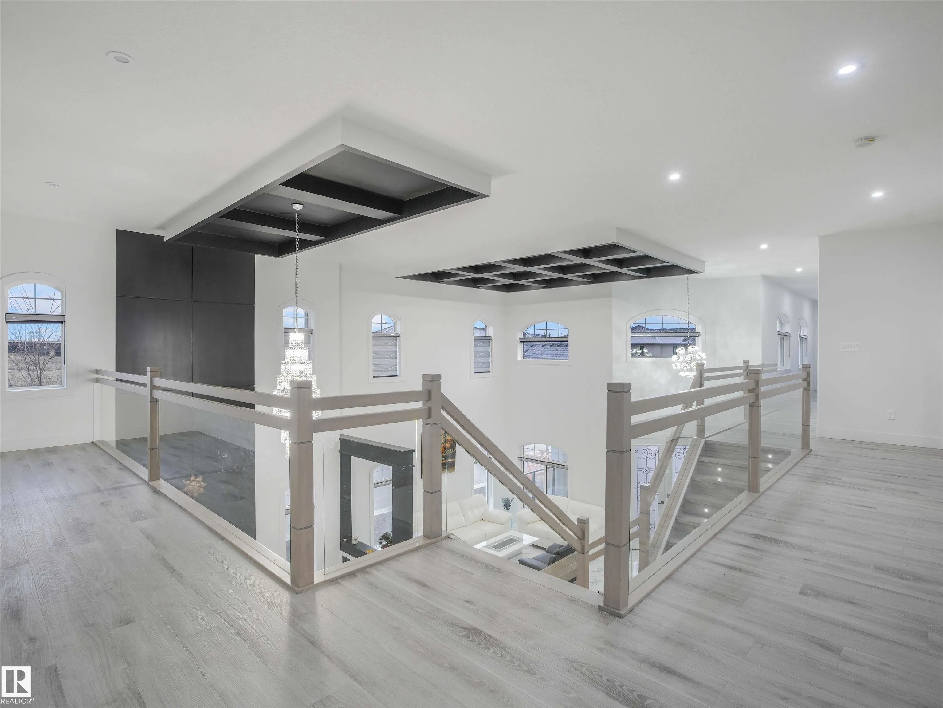 1305 ADAMSON Drive