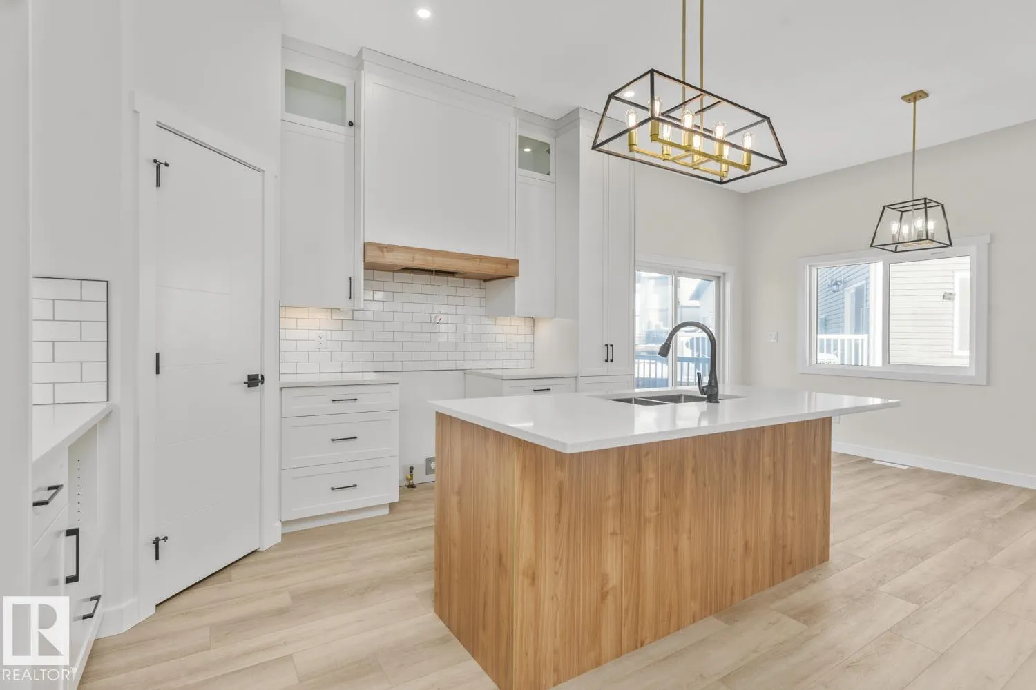 327 Fundy Way