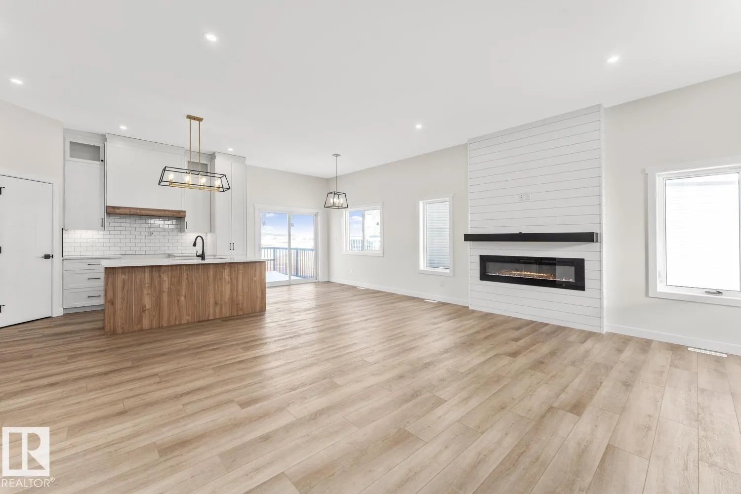 327 Fundy Way