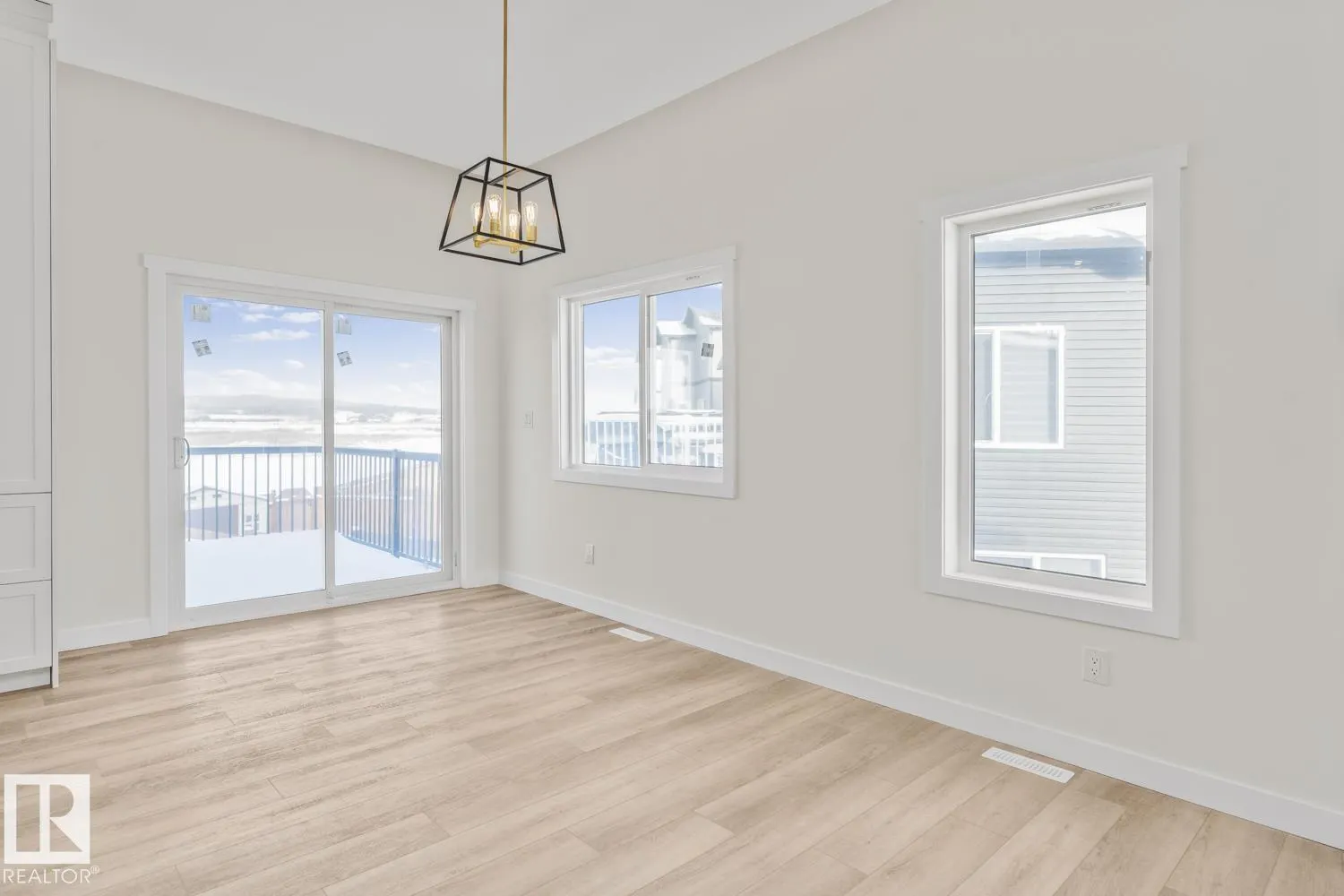 327 Fundy Way