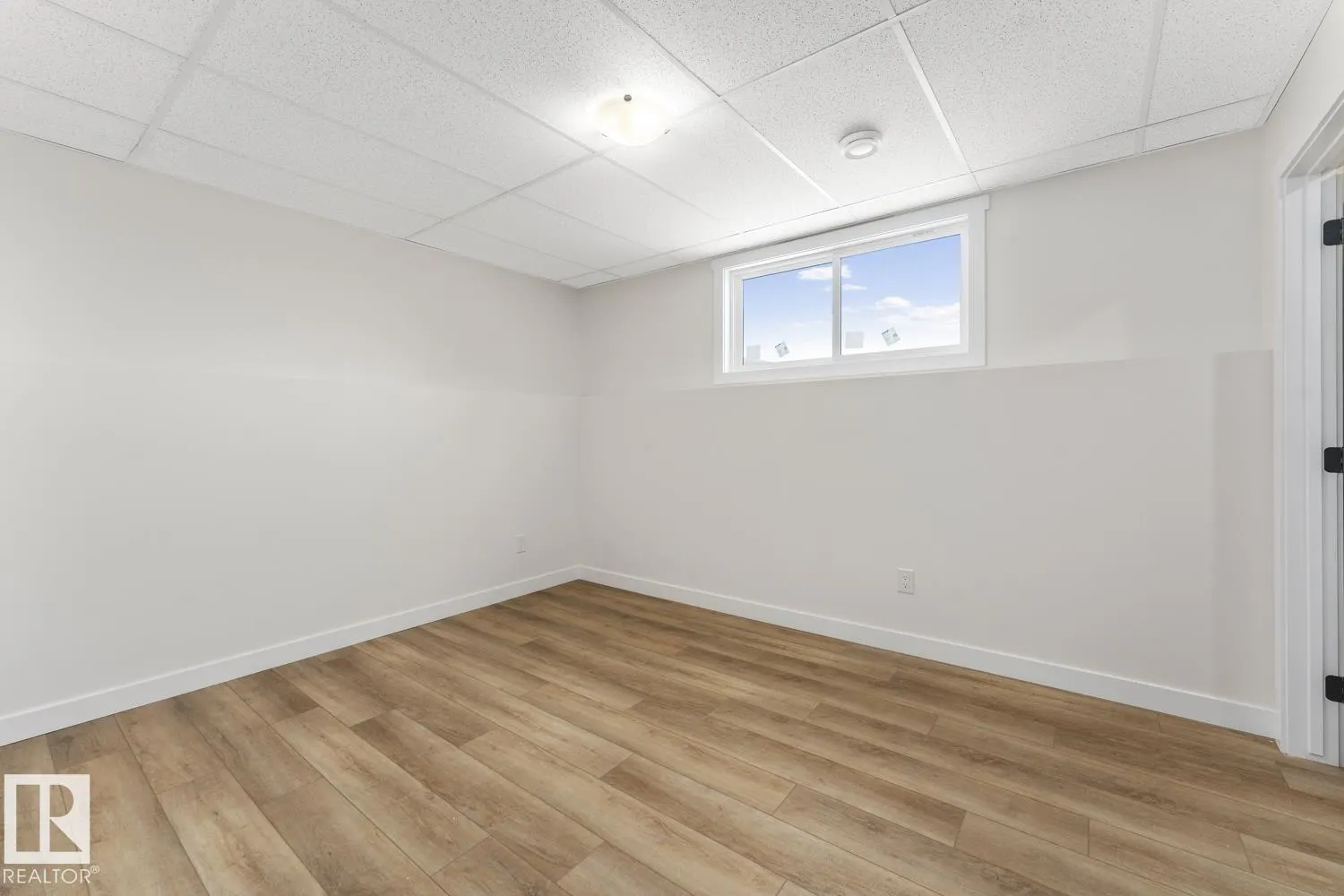 327 Fundy Way