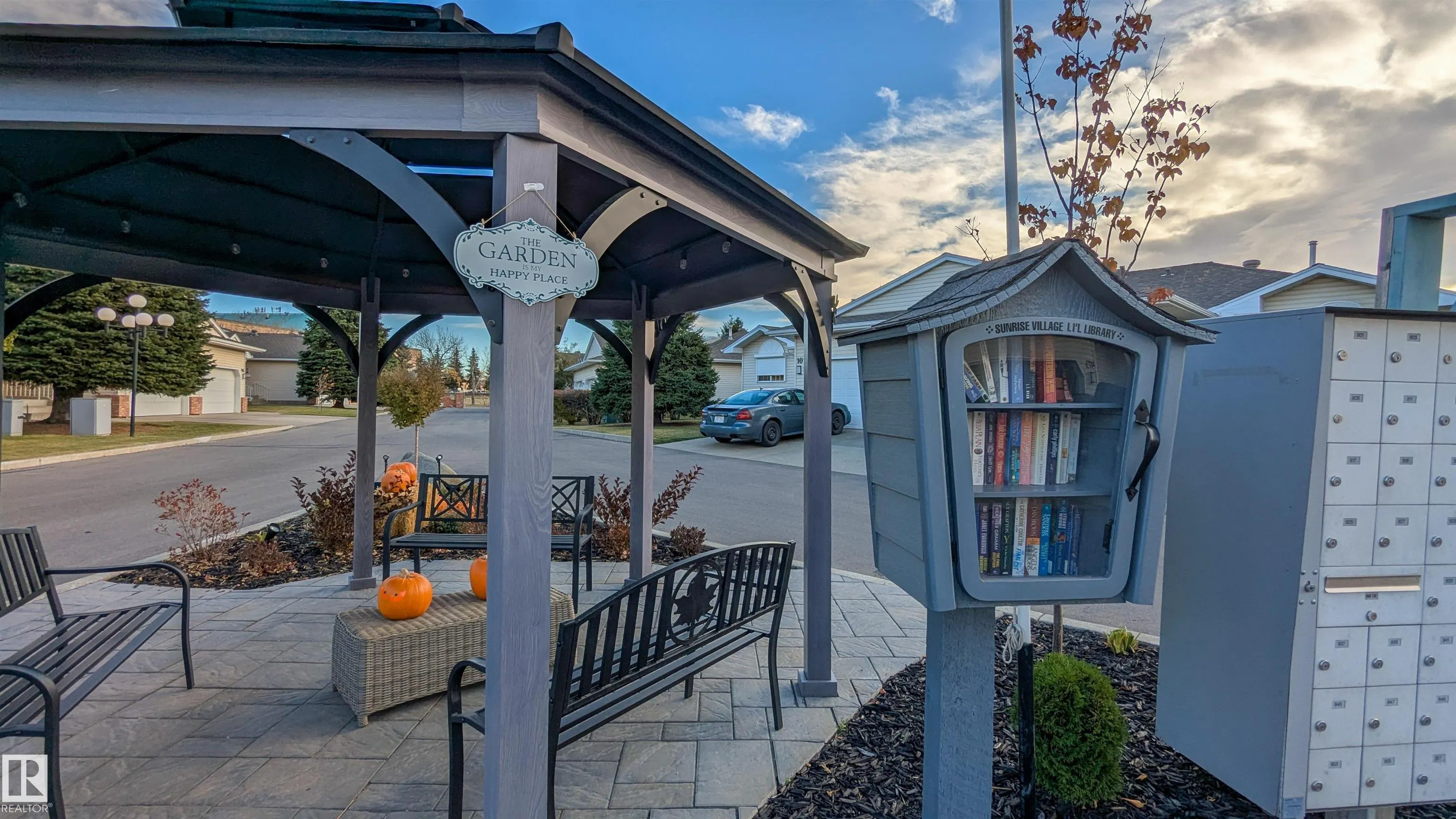 959 YOUVILLE Drive