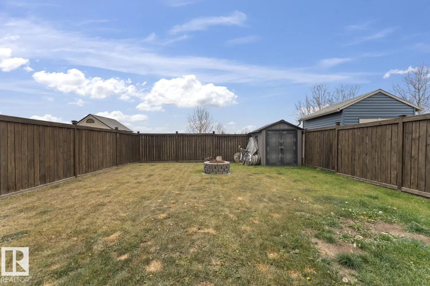 6803 47 Street