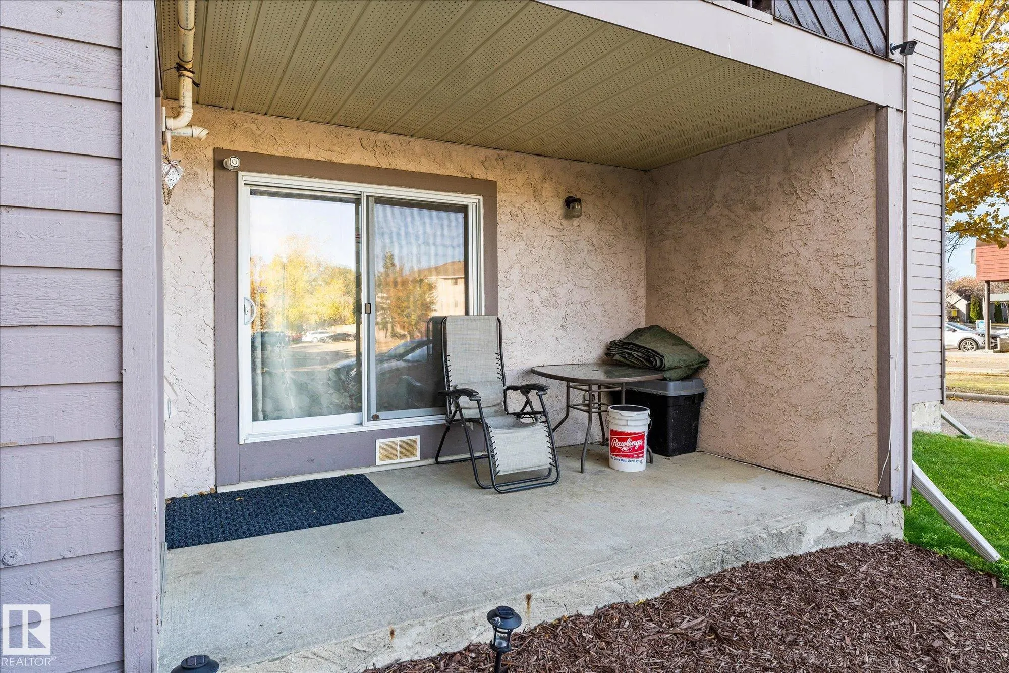 39 AKINS Drive