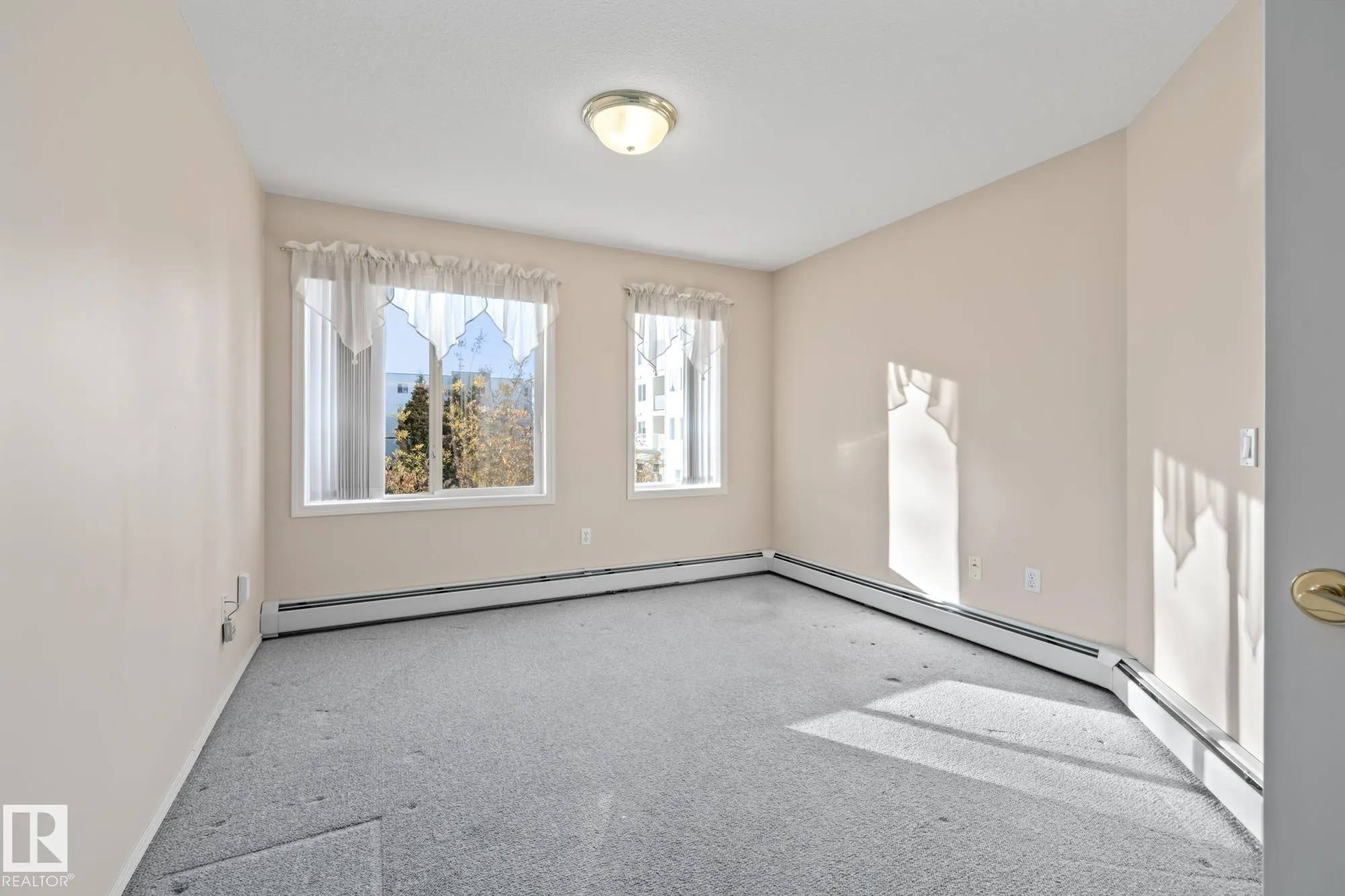 78 MCKENNEY Avenue