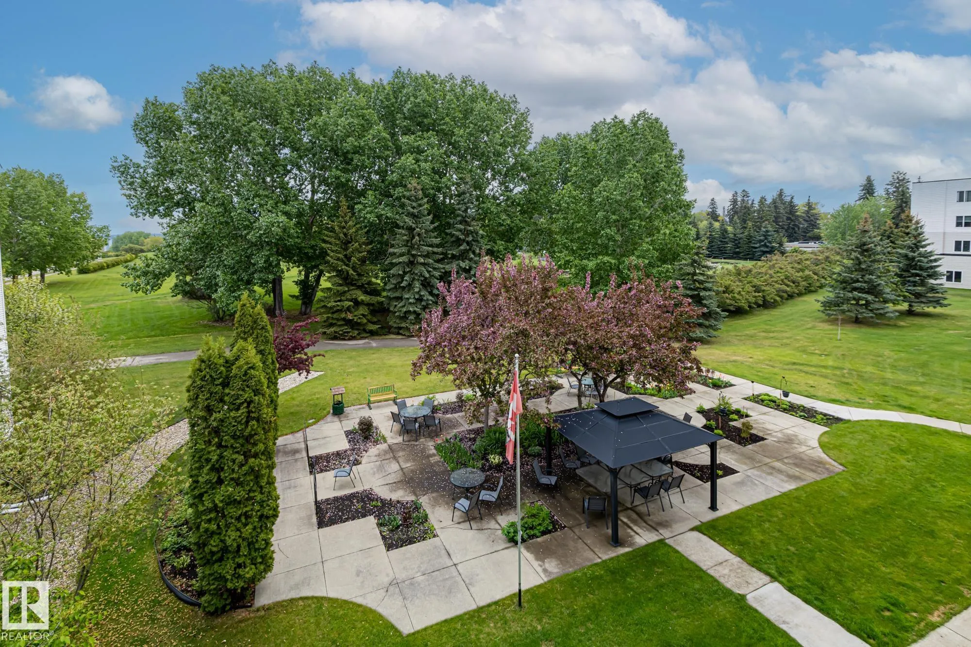 78 MCKENNEY Avenue