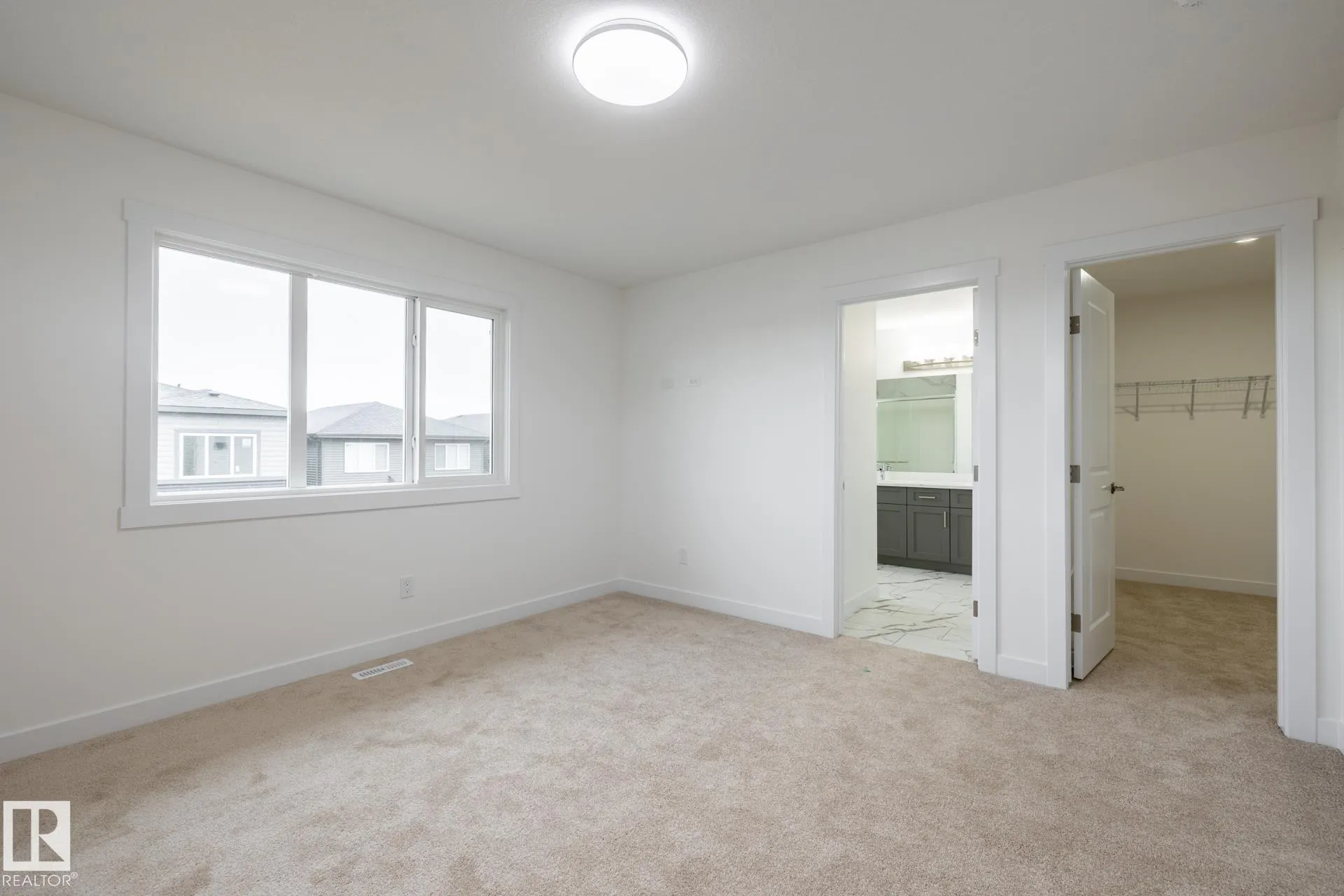 5264 KINNEY Place