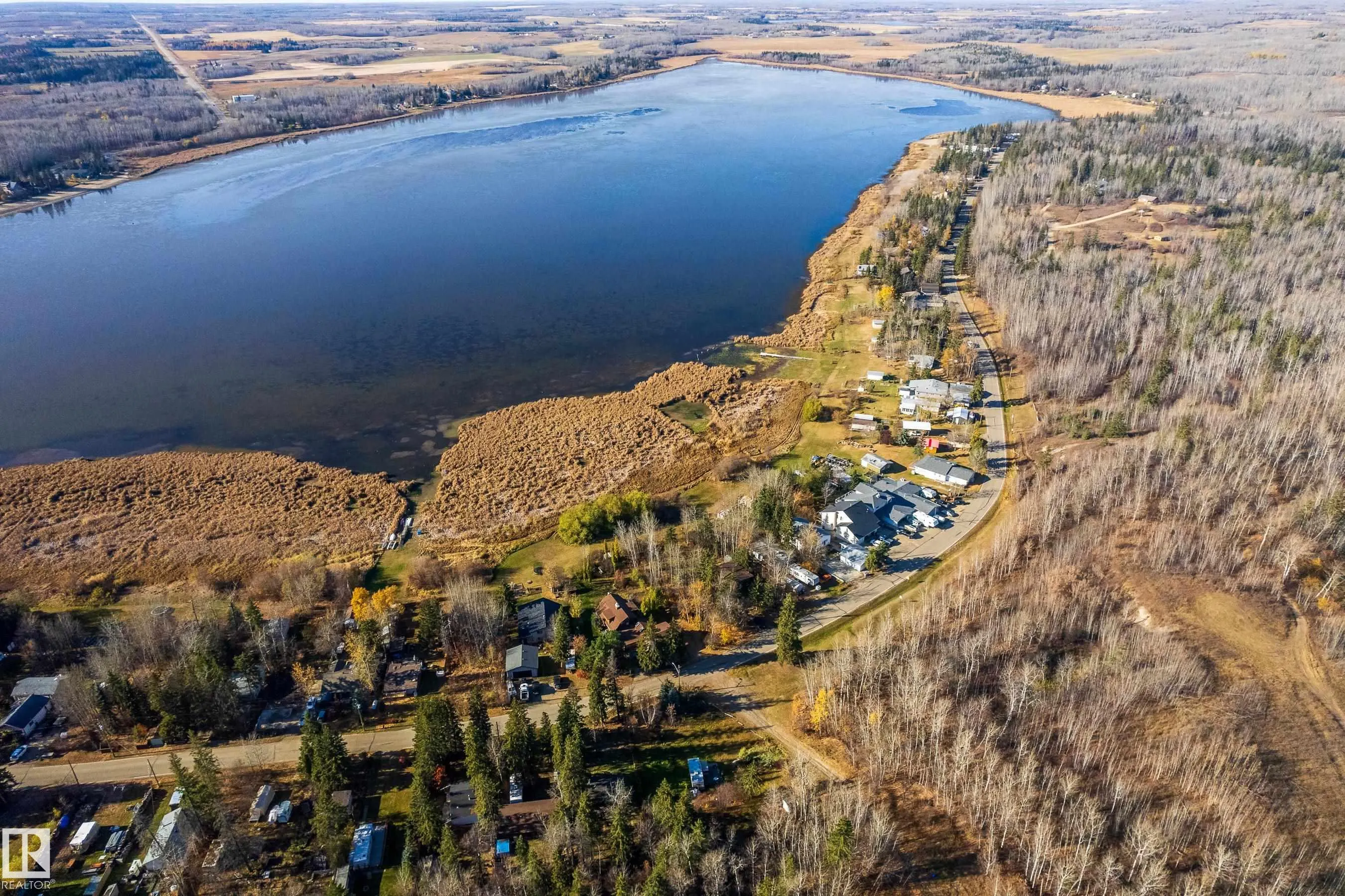 161 Lakeshore Drive