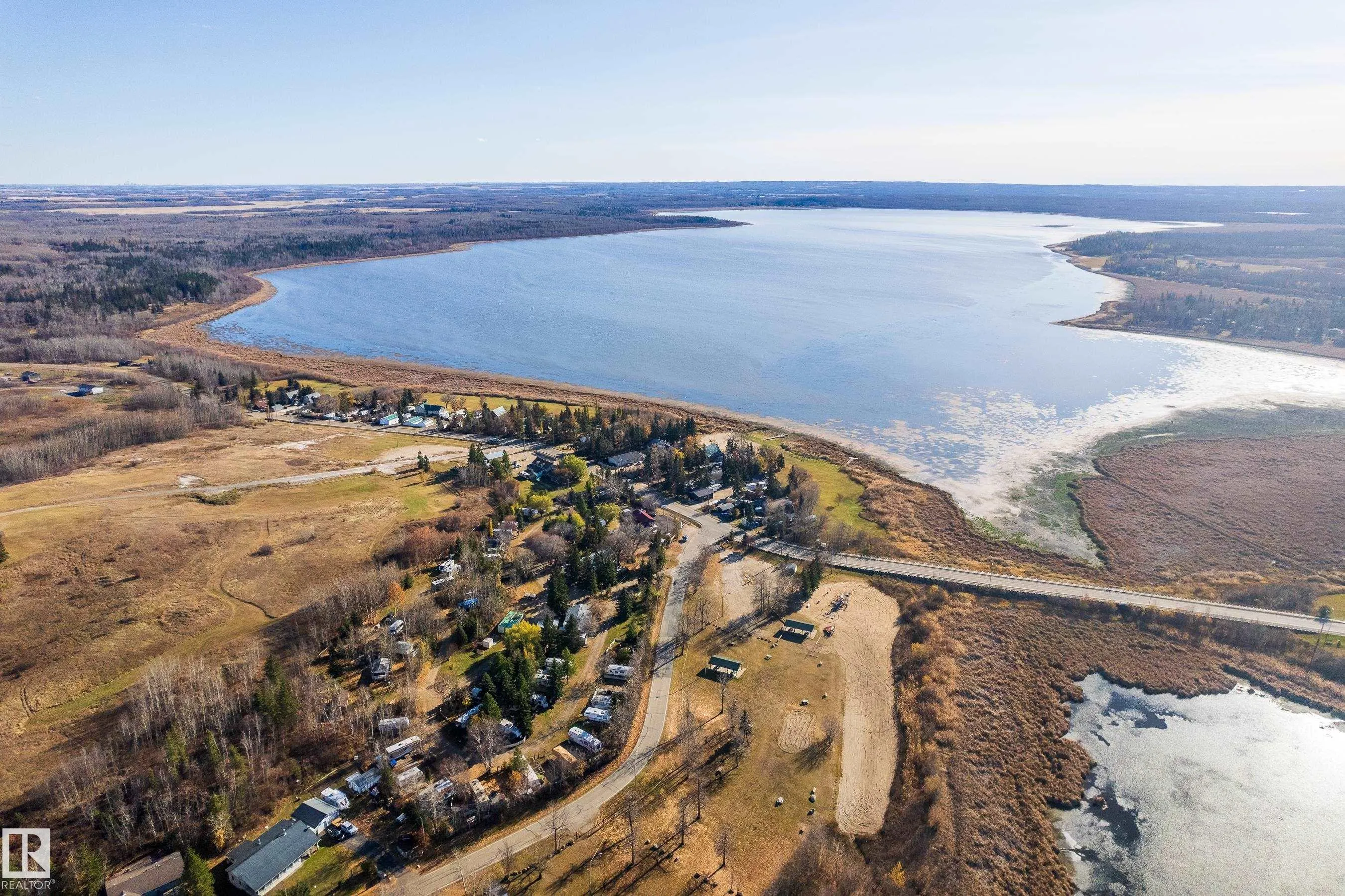 161 Lakeshore Drive