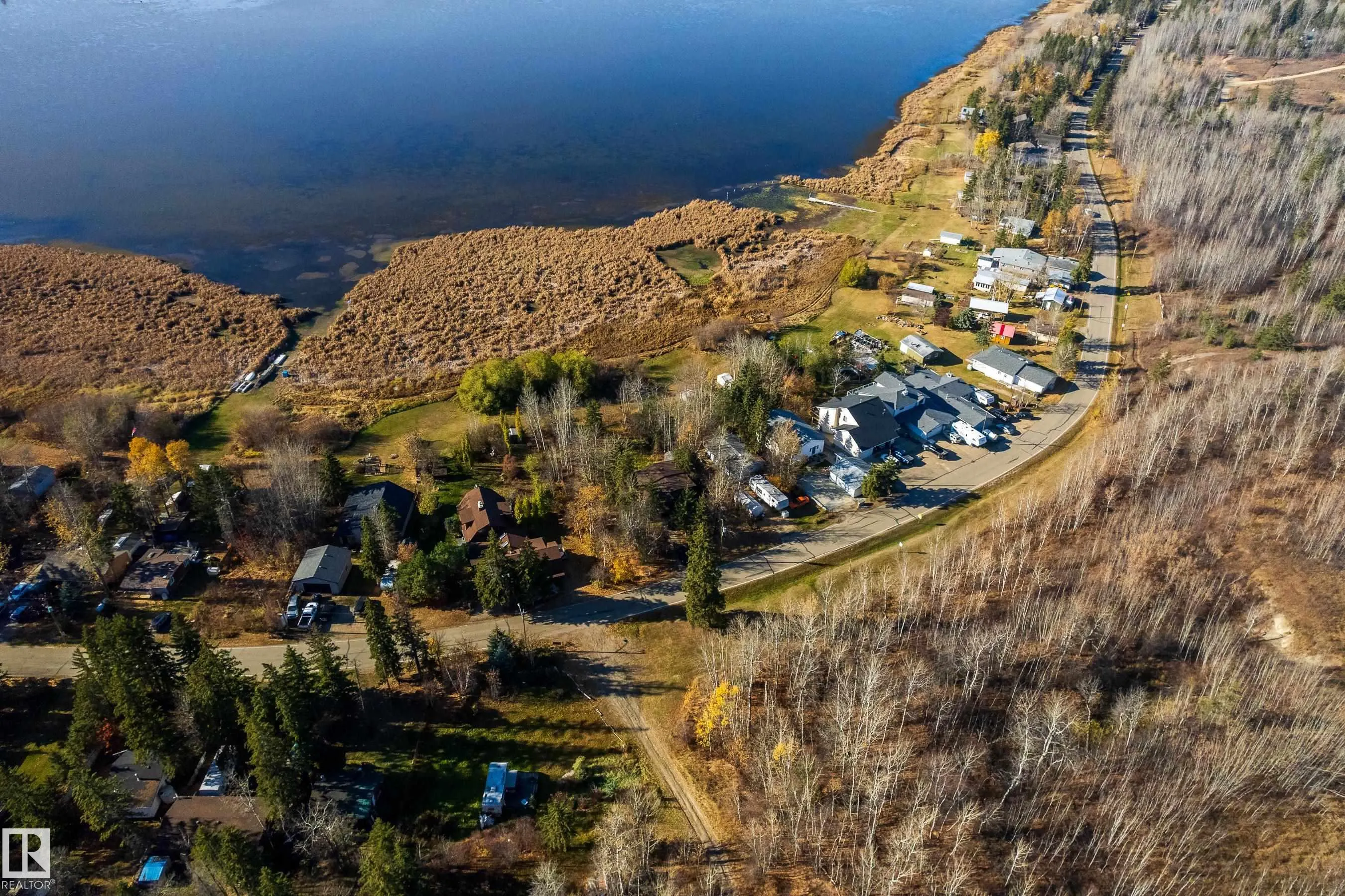 161 Lakeshore Drive