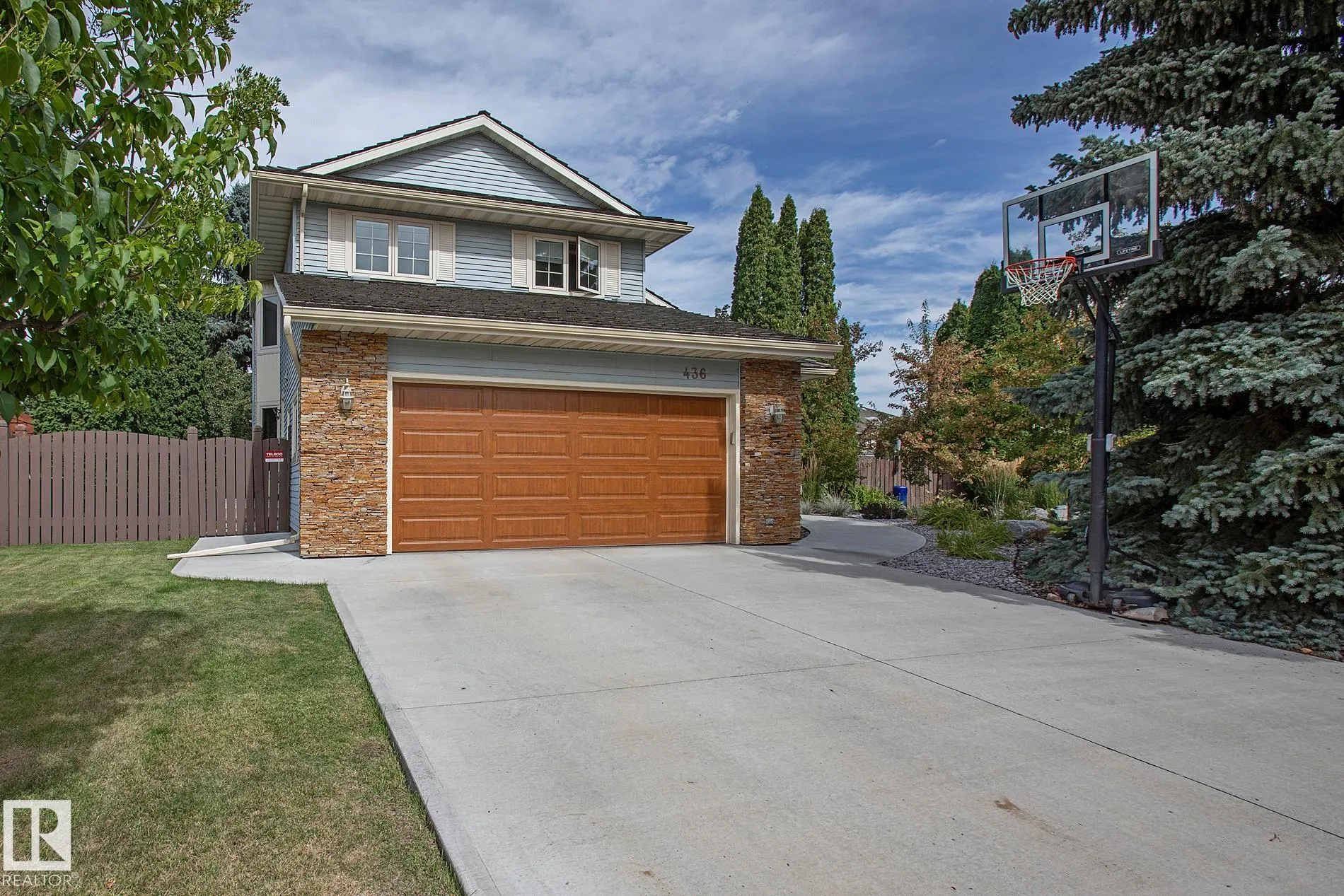 436 ROONEY Crescent