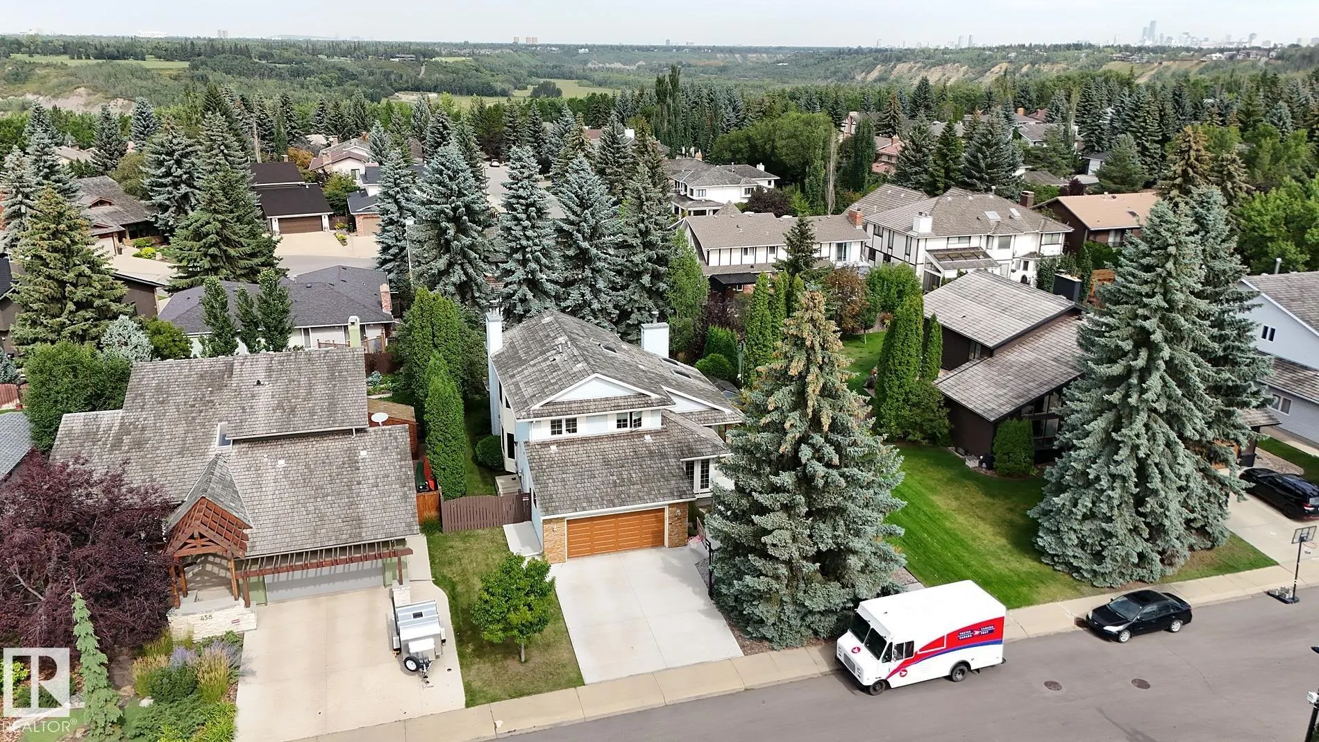 436 ROONEY Crescent