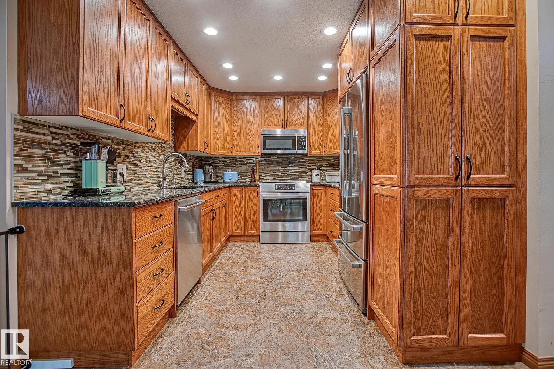 436 ROONEY Crescent
