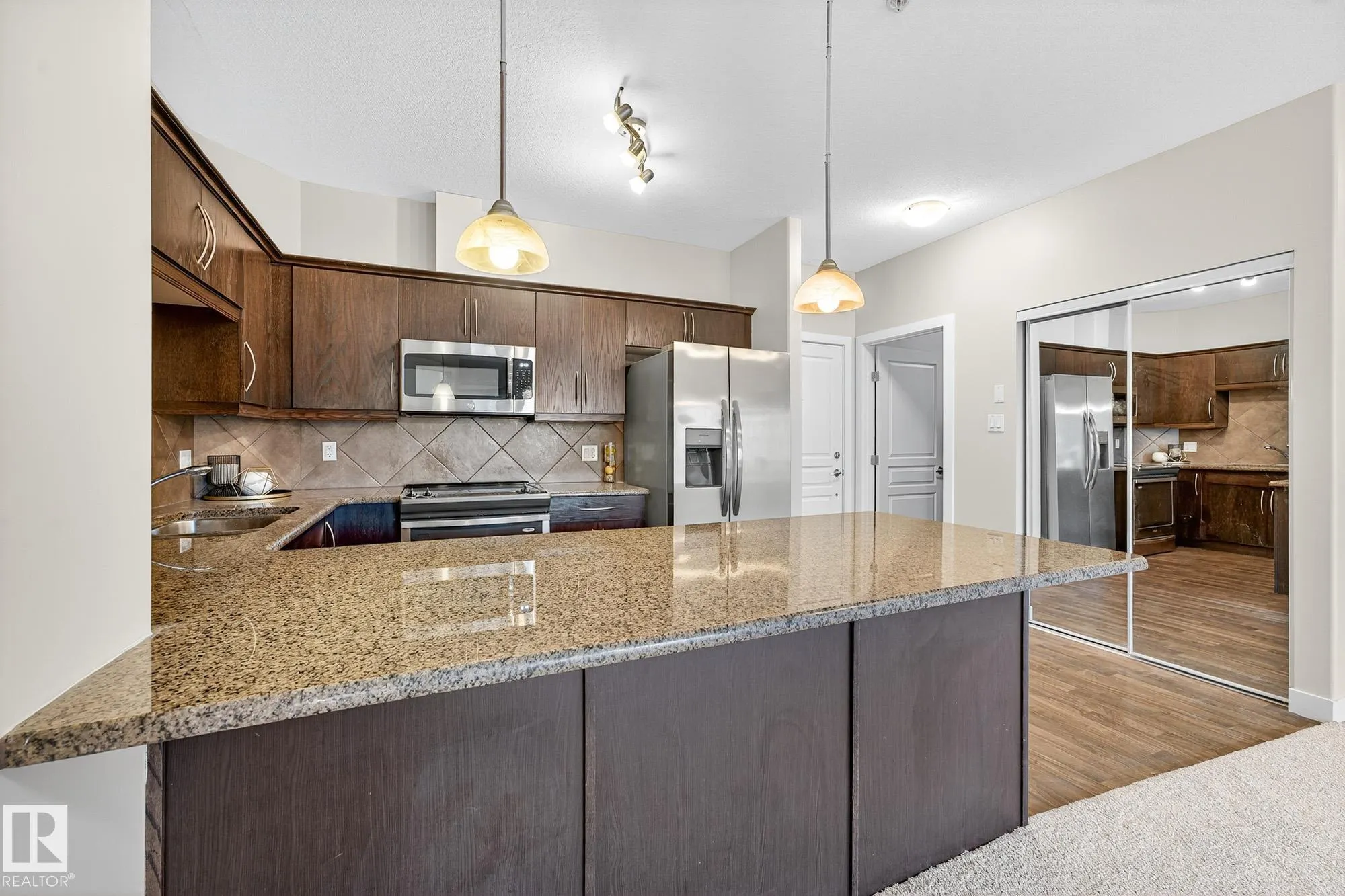7323 SOUTH TERWILLEGAR Drive