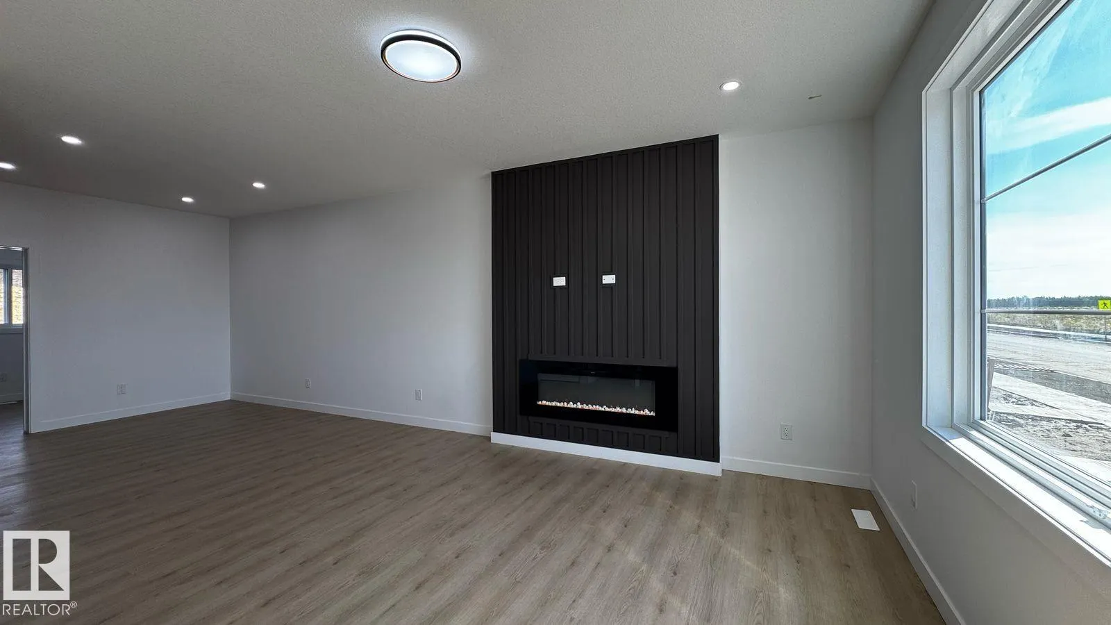 39 AVE Avenue