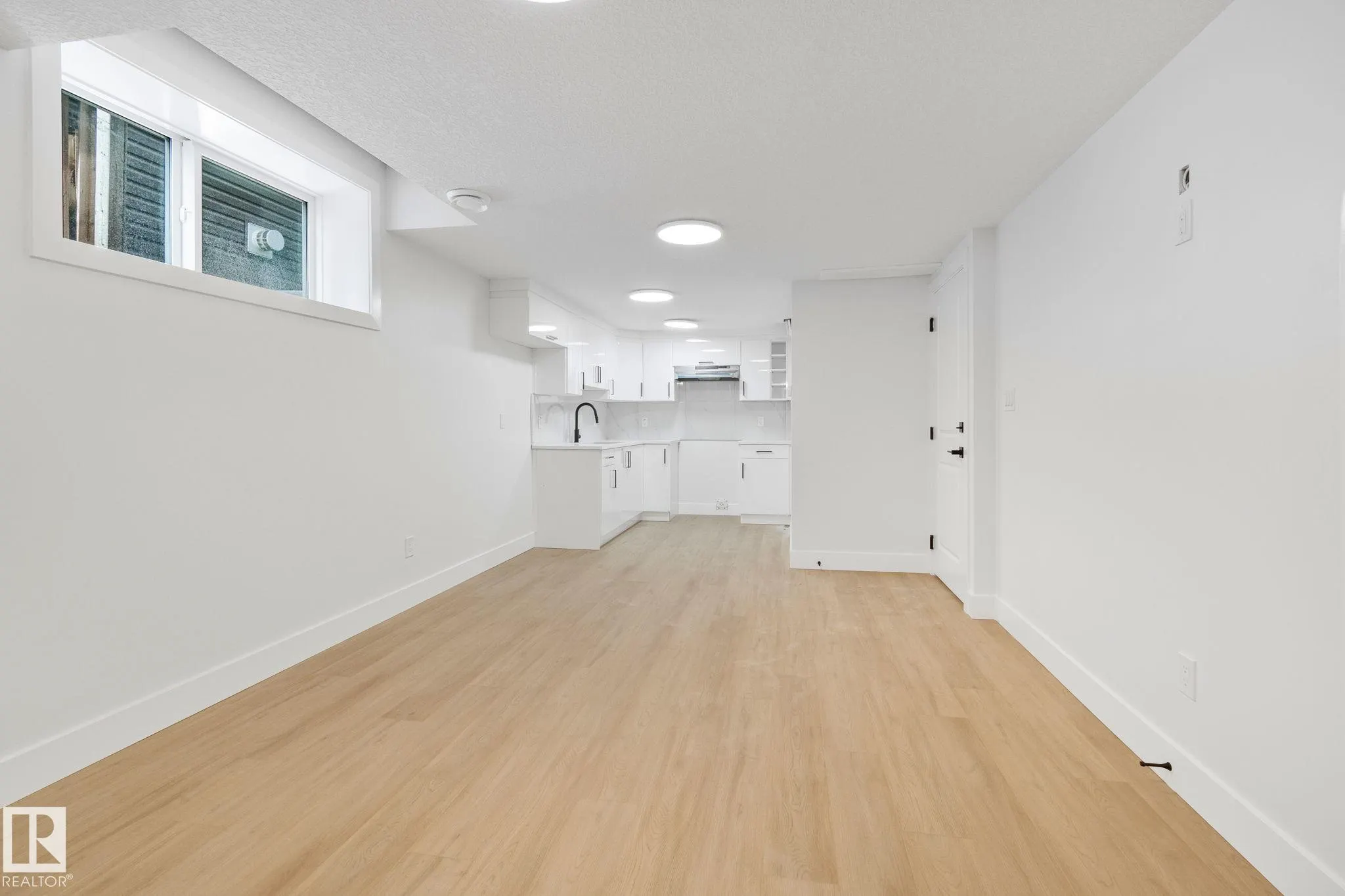 11140 126 Street