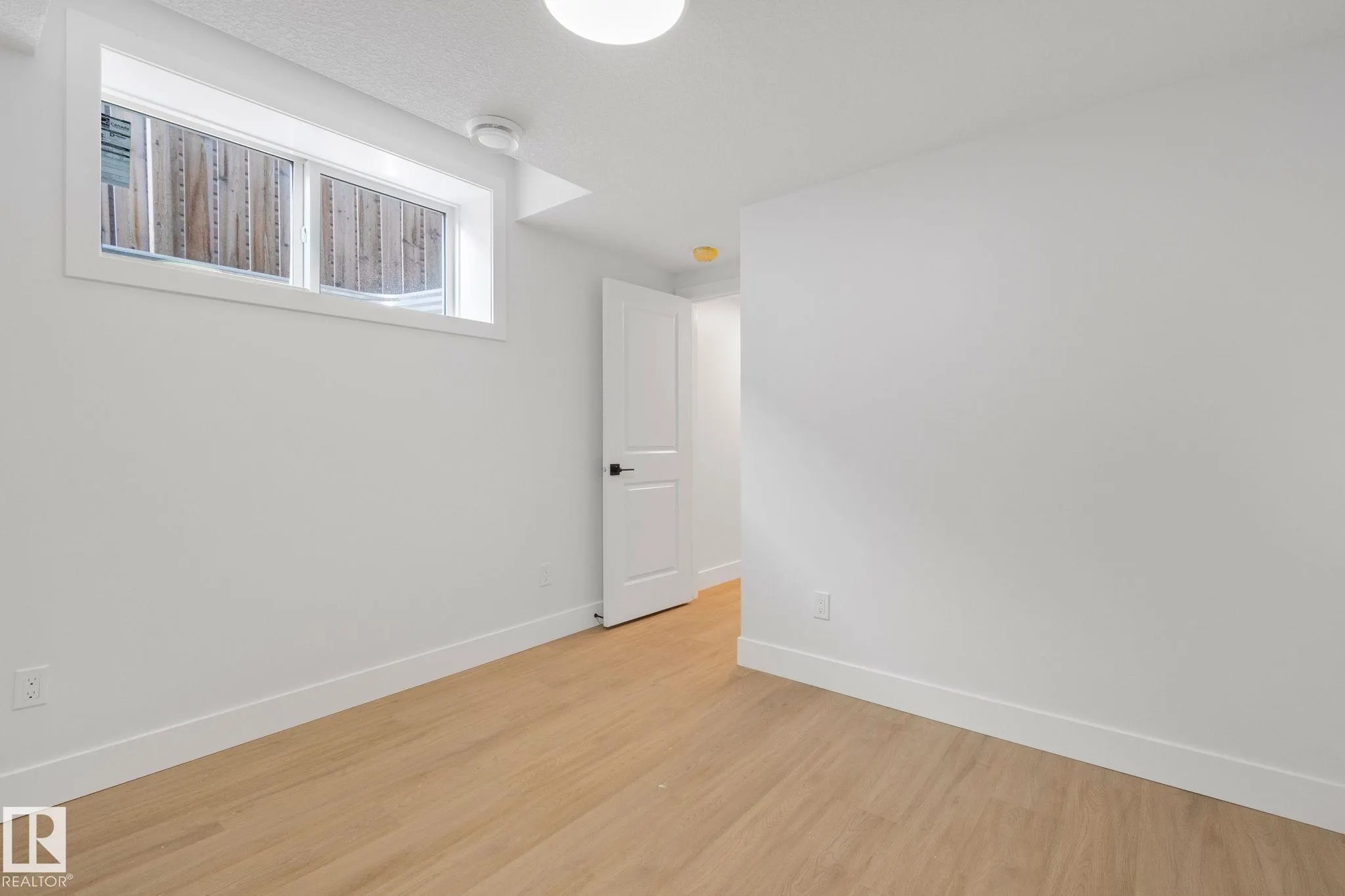 11140 126 Street