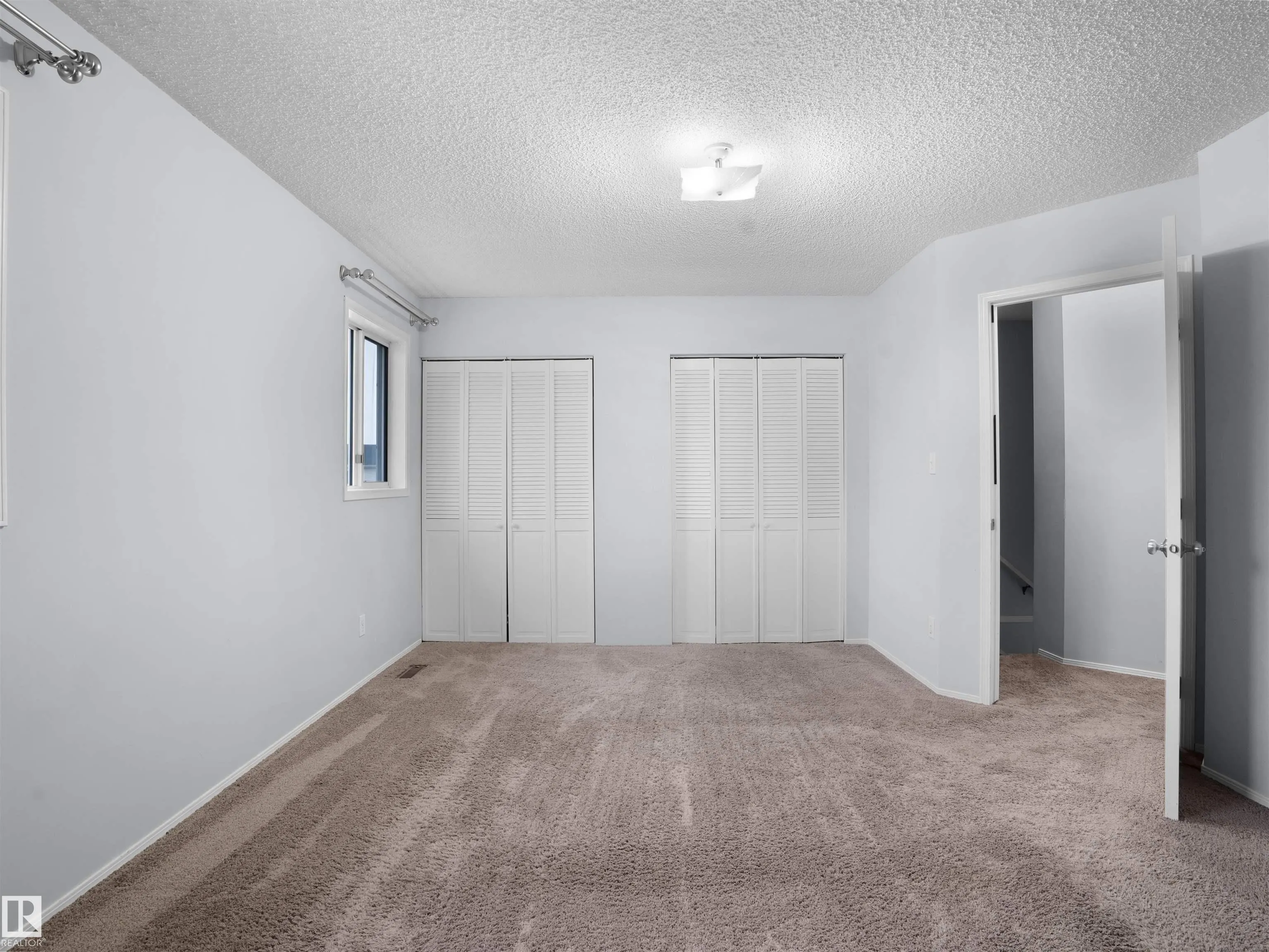 1608 MILL WOODS Road