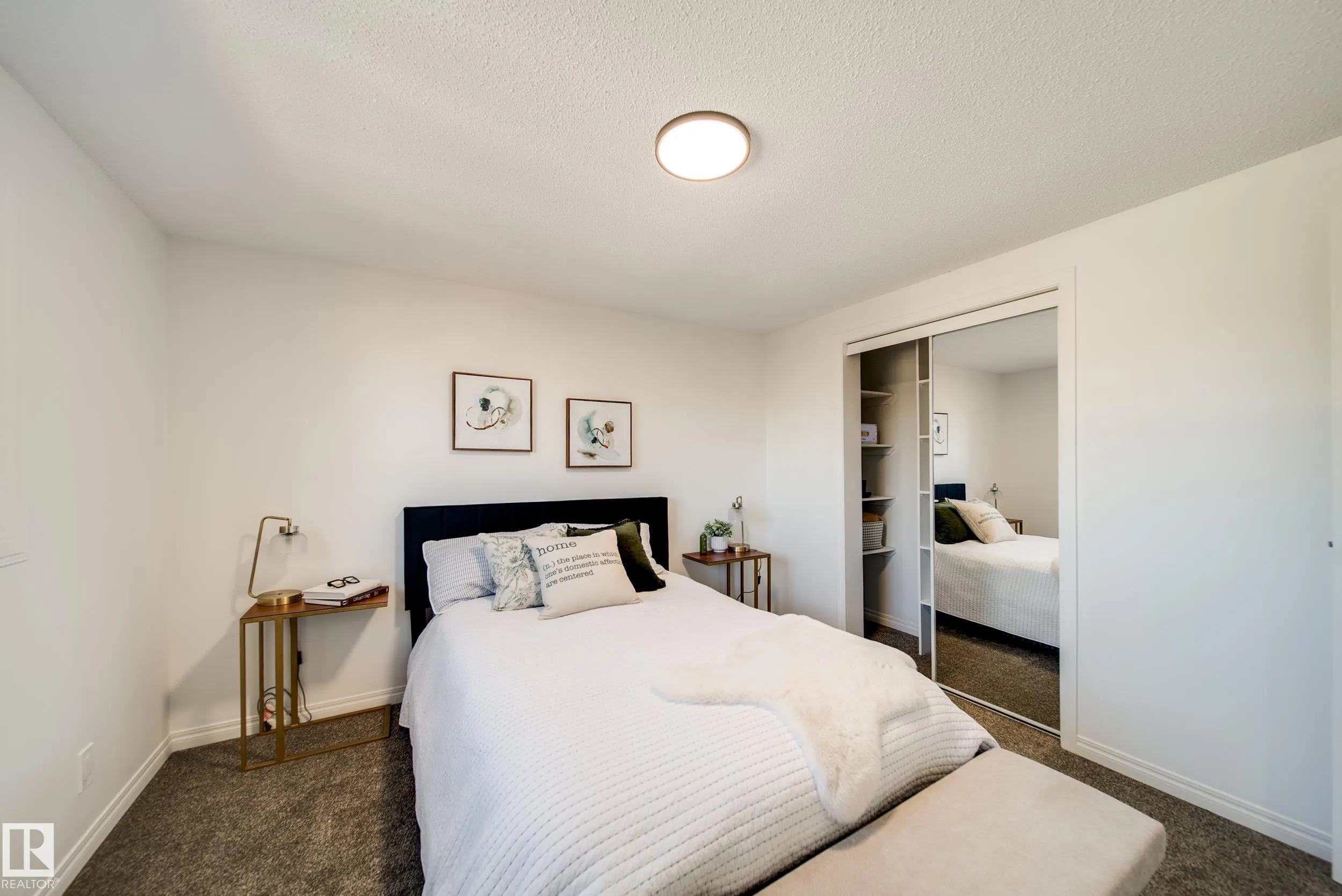 289 RIDGEWOOD