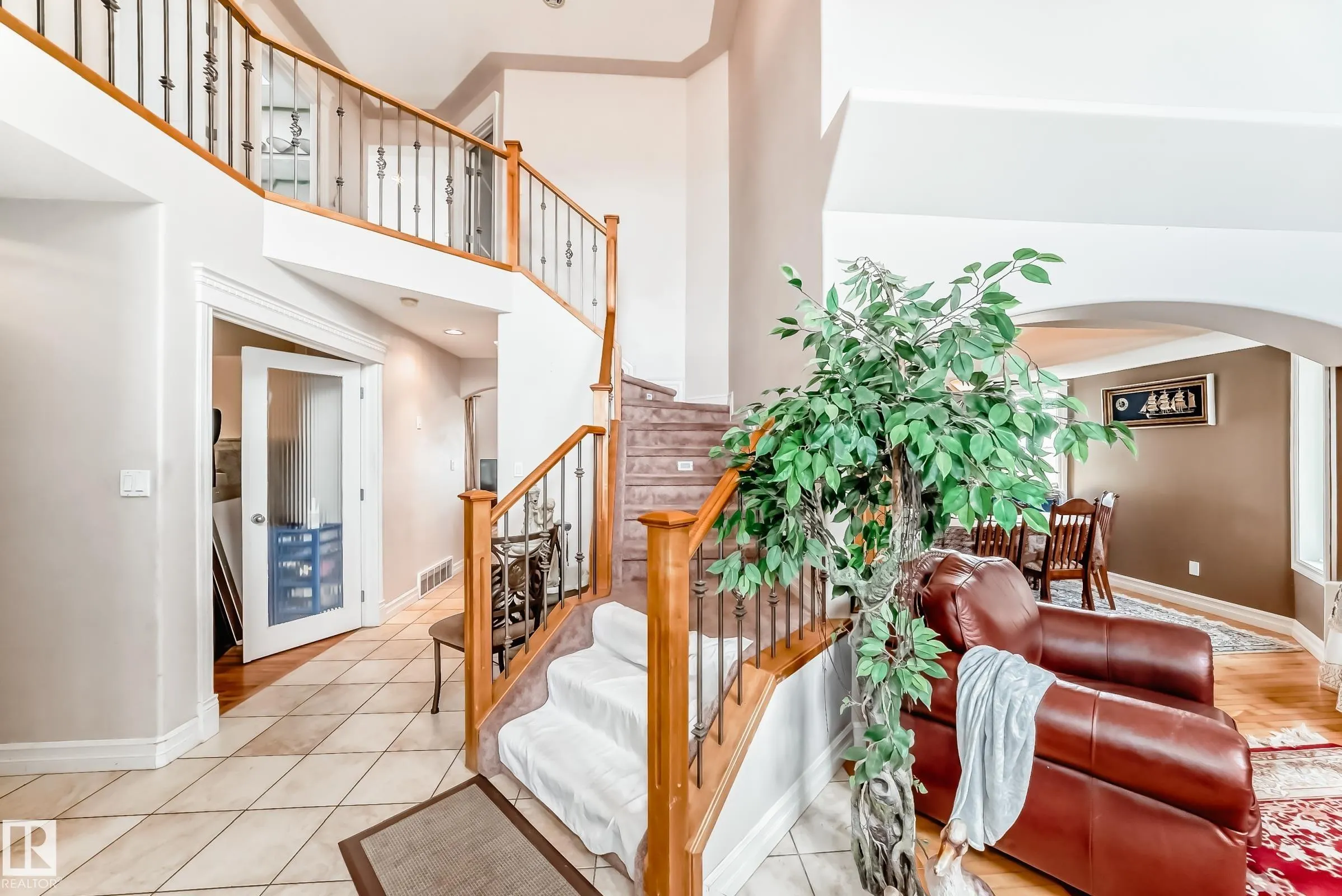 1525 HASWELL Close