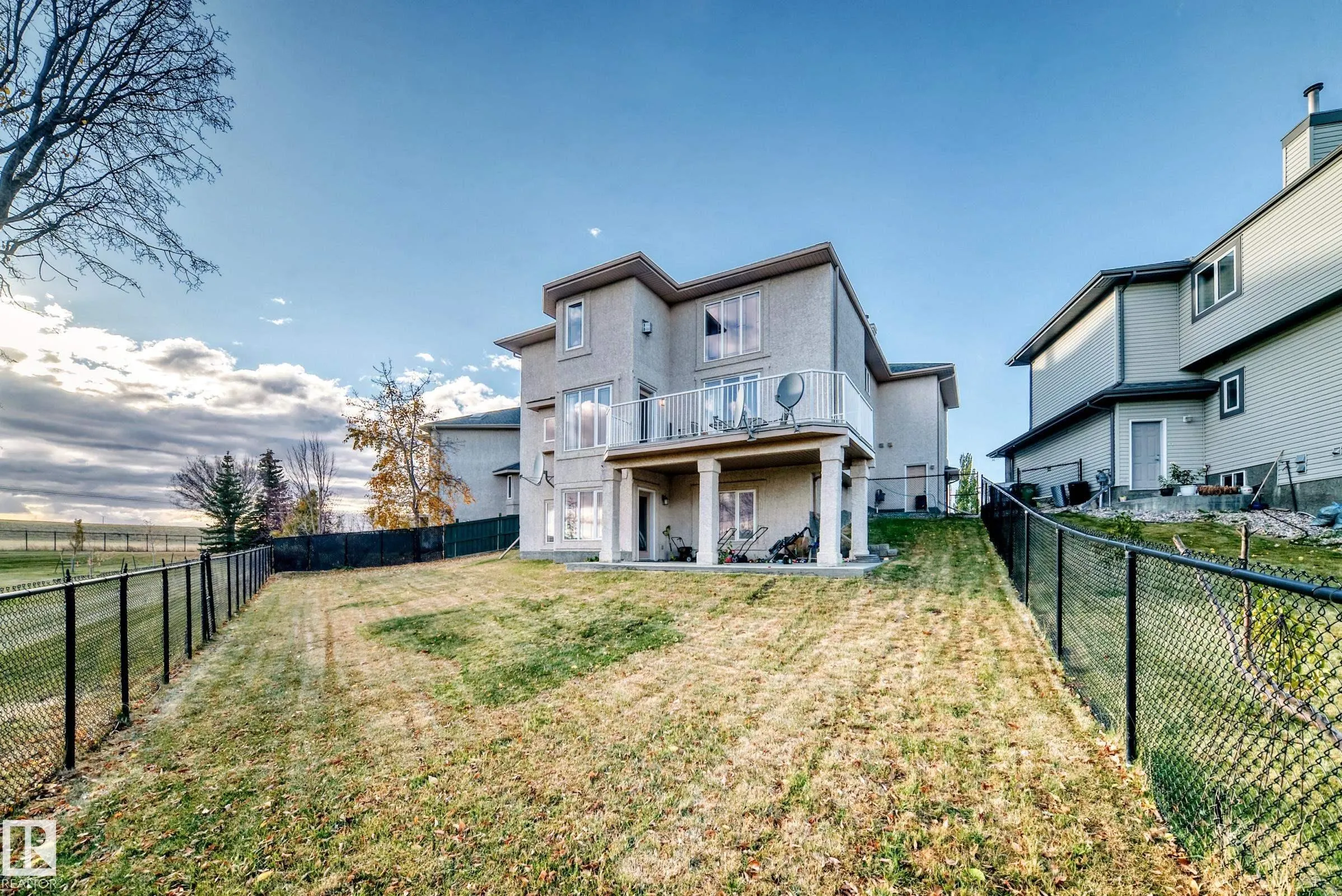 1525 HASWELL Close