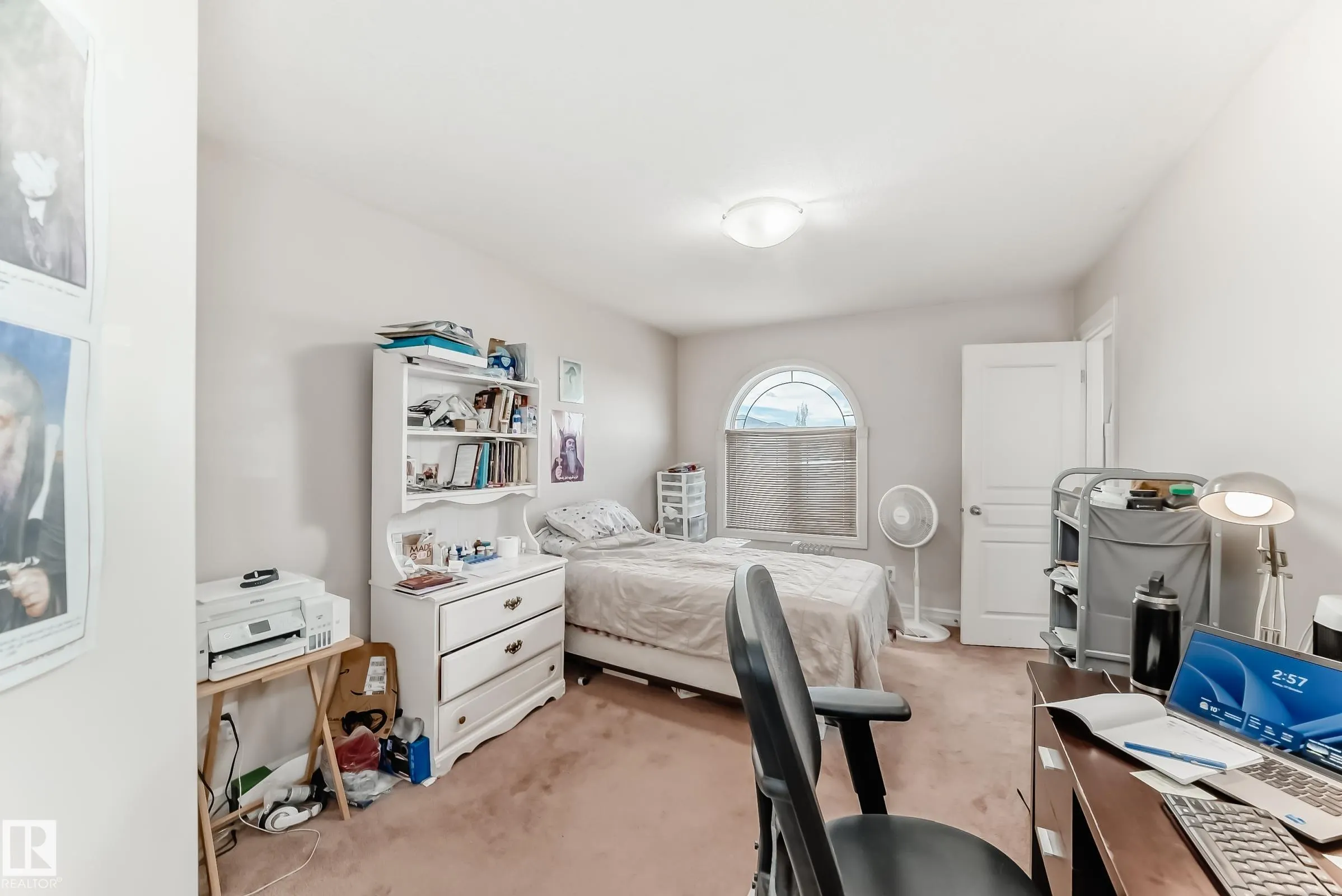 1525 HASWELL Close