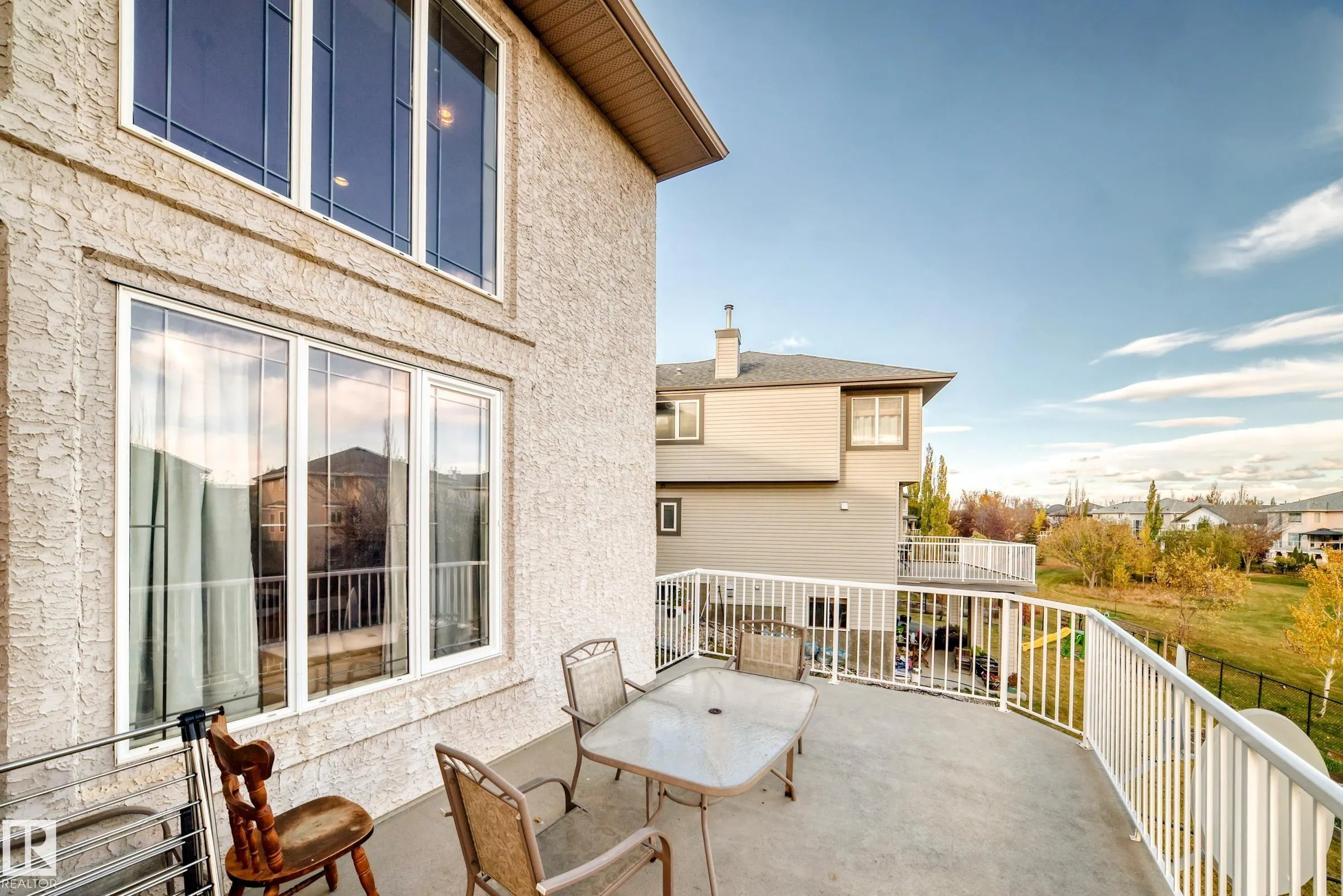 1525 HASWELL Close