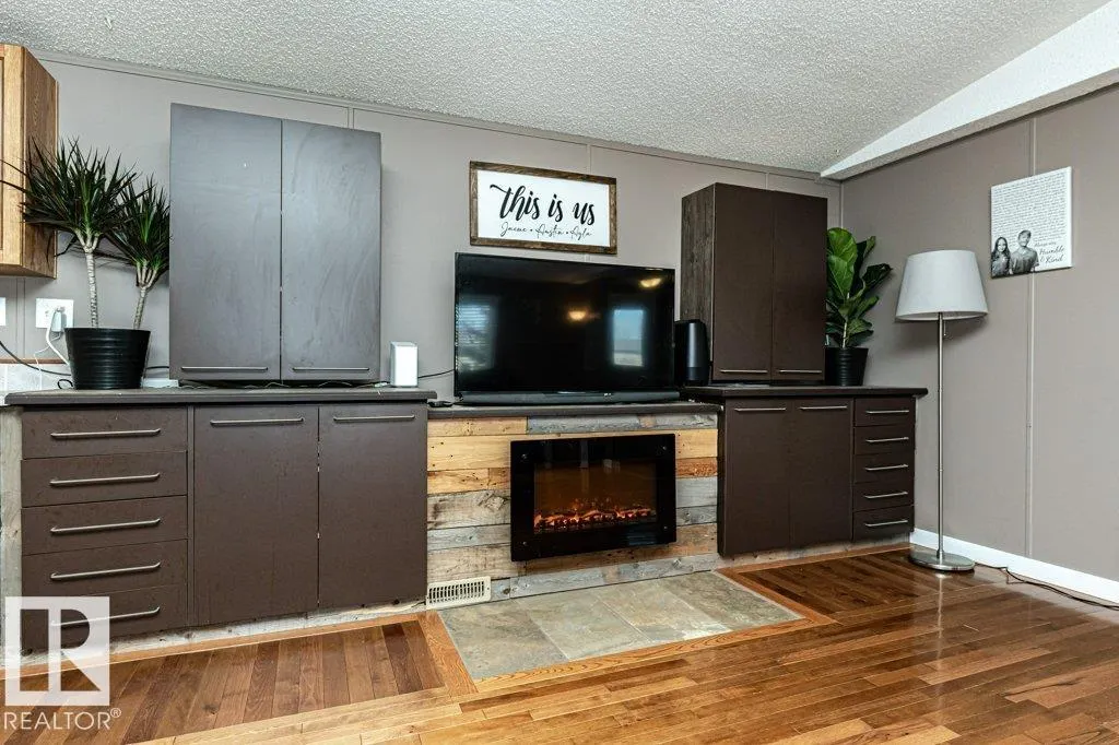 320 Maple Wood Drive