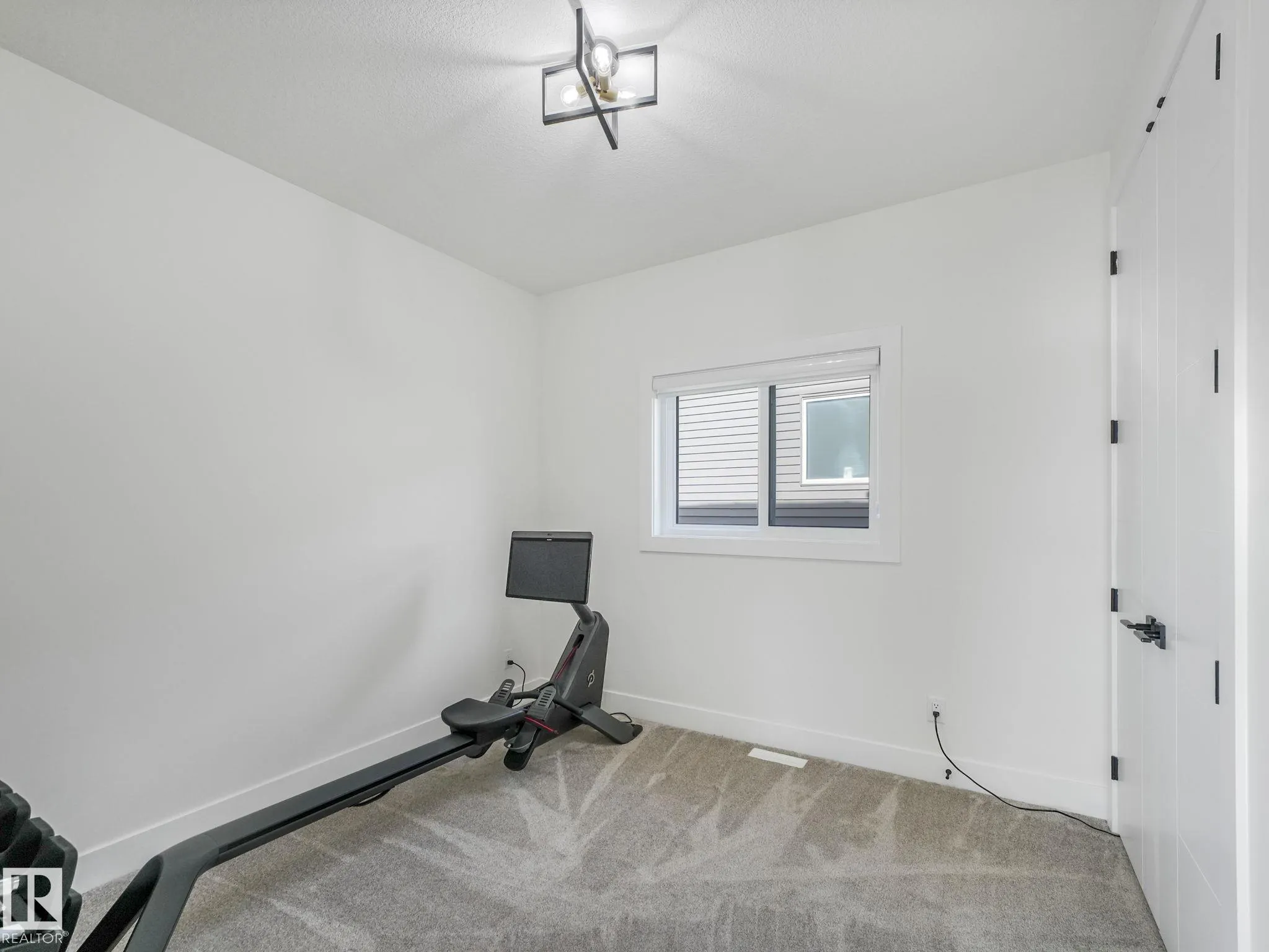 18120 89 Street