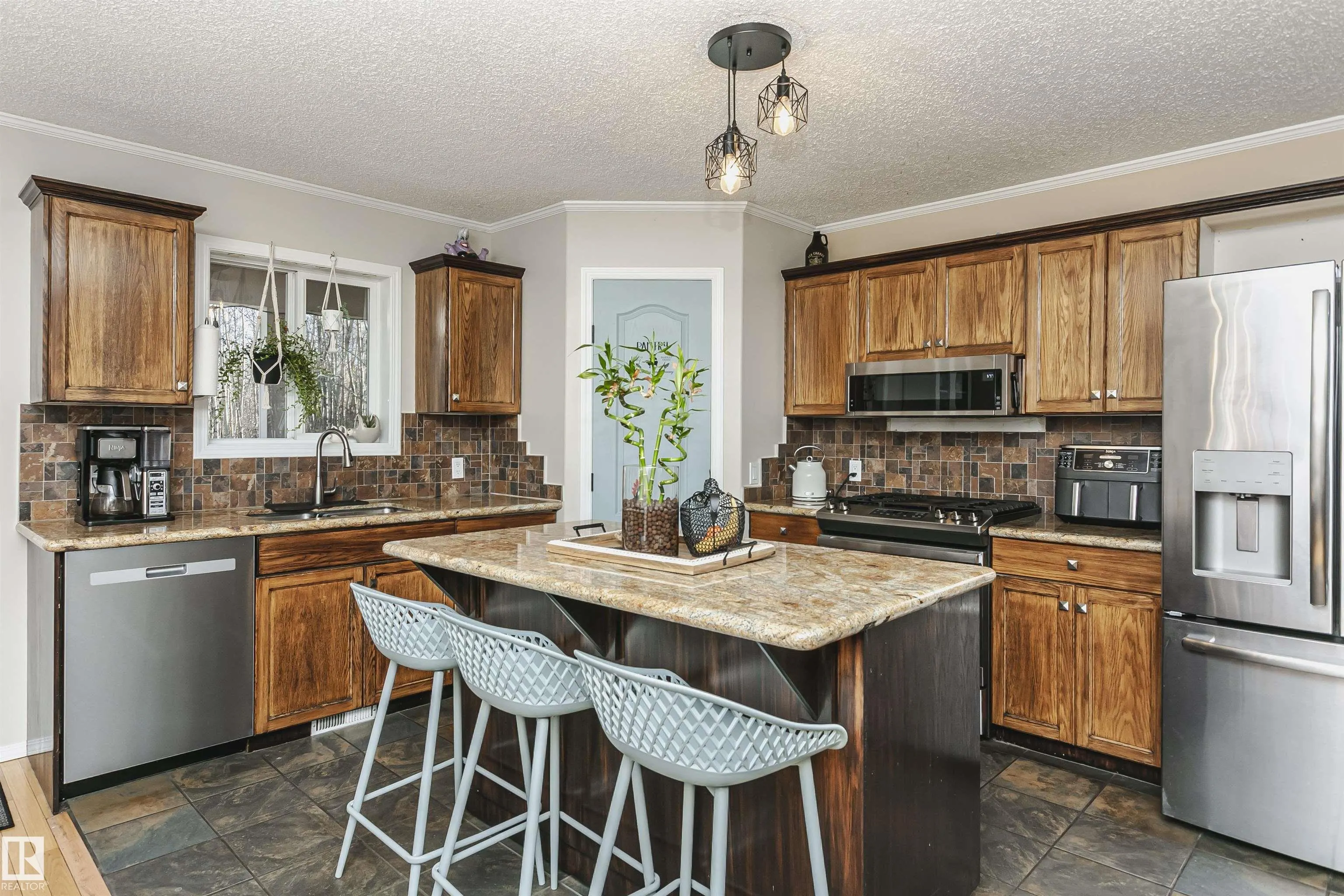 52307 RGE ROAD 213