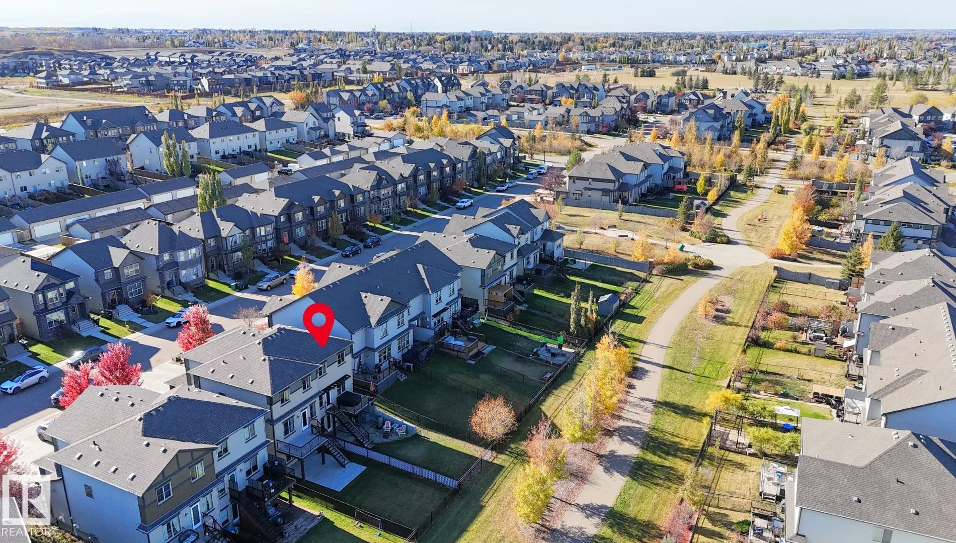 98 GREENBURY Close