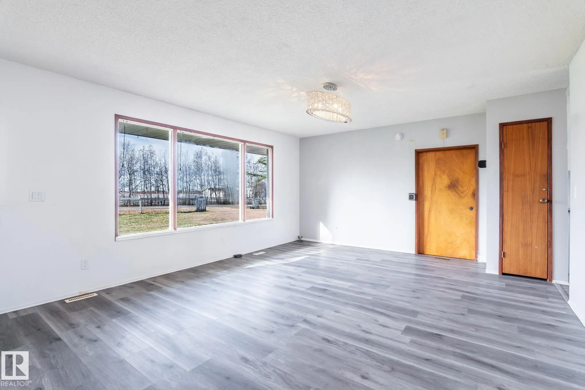 51455 RGE ROAD 225