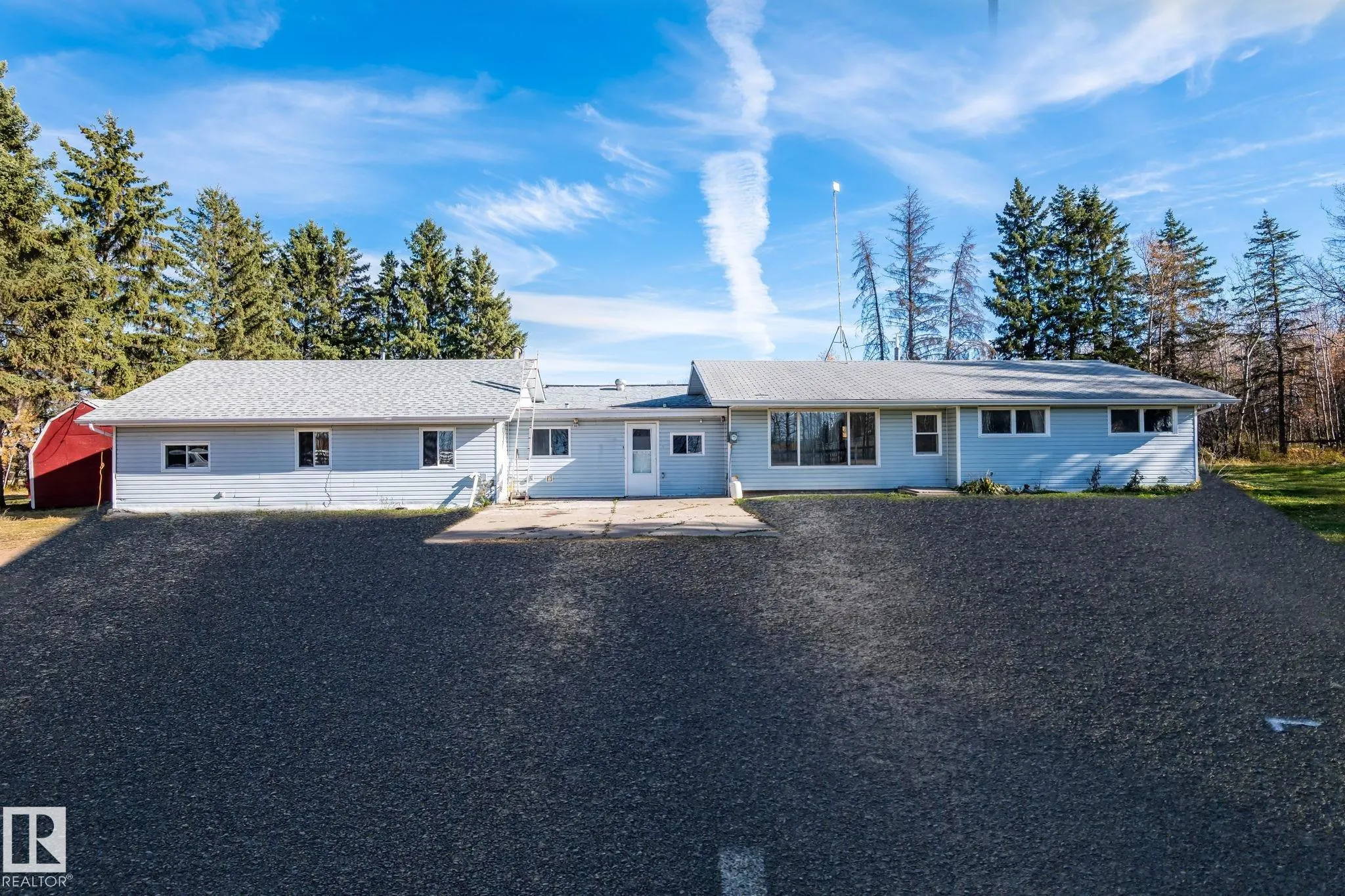 51455 RGE ROAD 225