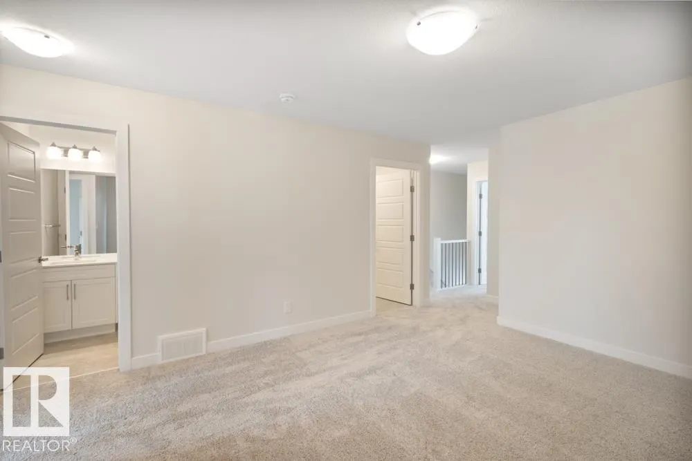 1033 Hearthstone Boulevard