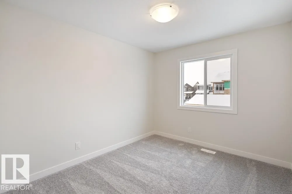 1033 Hearthstone Boulevard