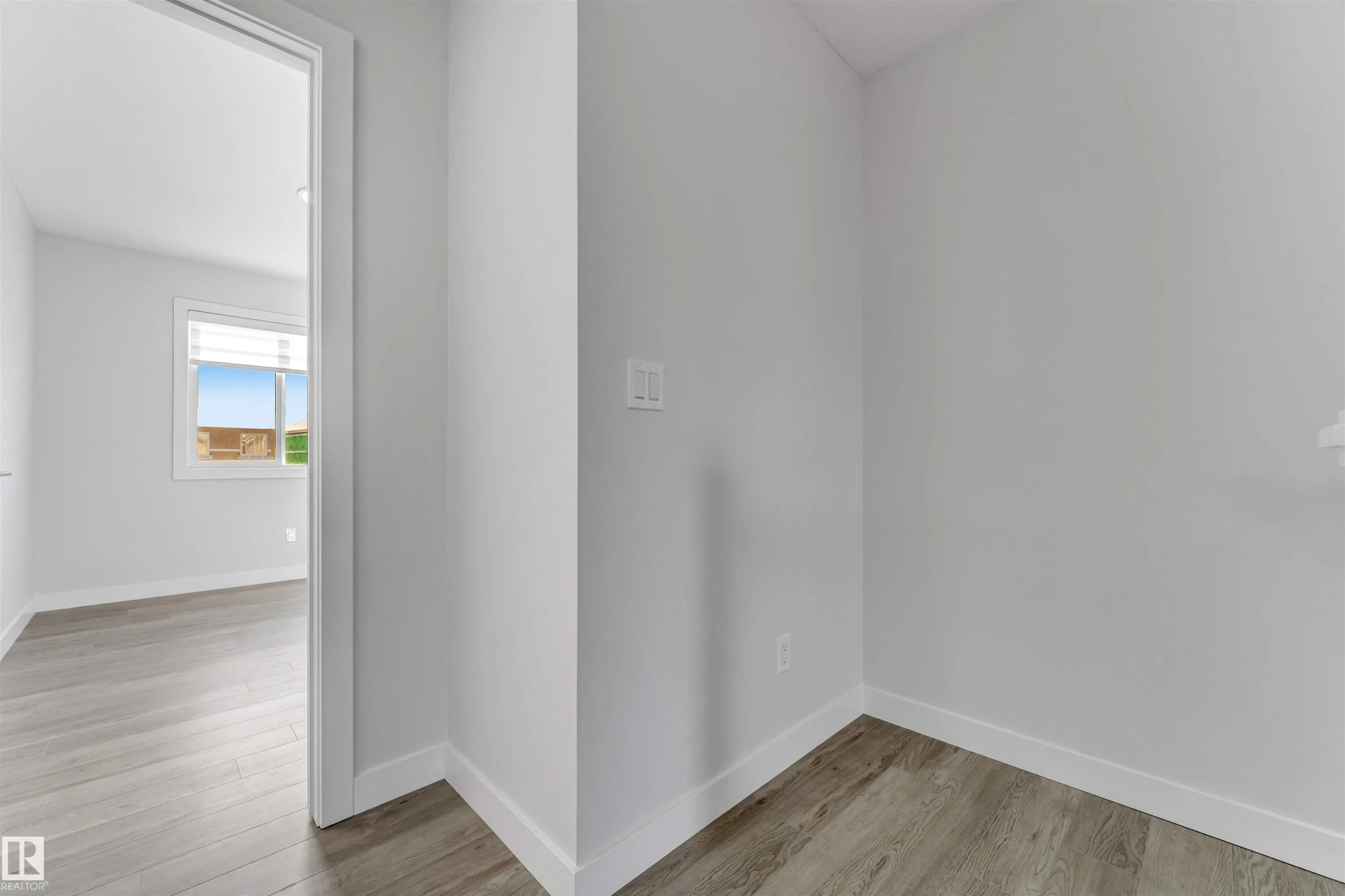 1005 ASTER Boulevard