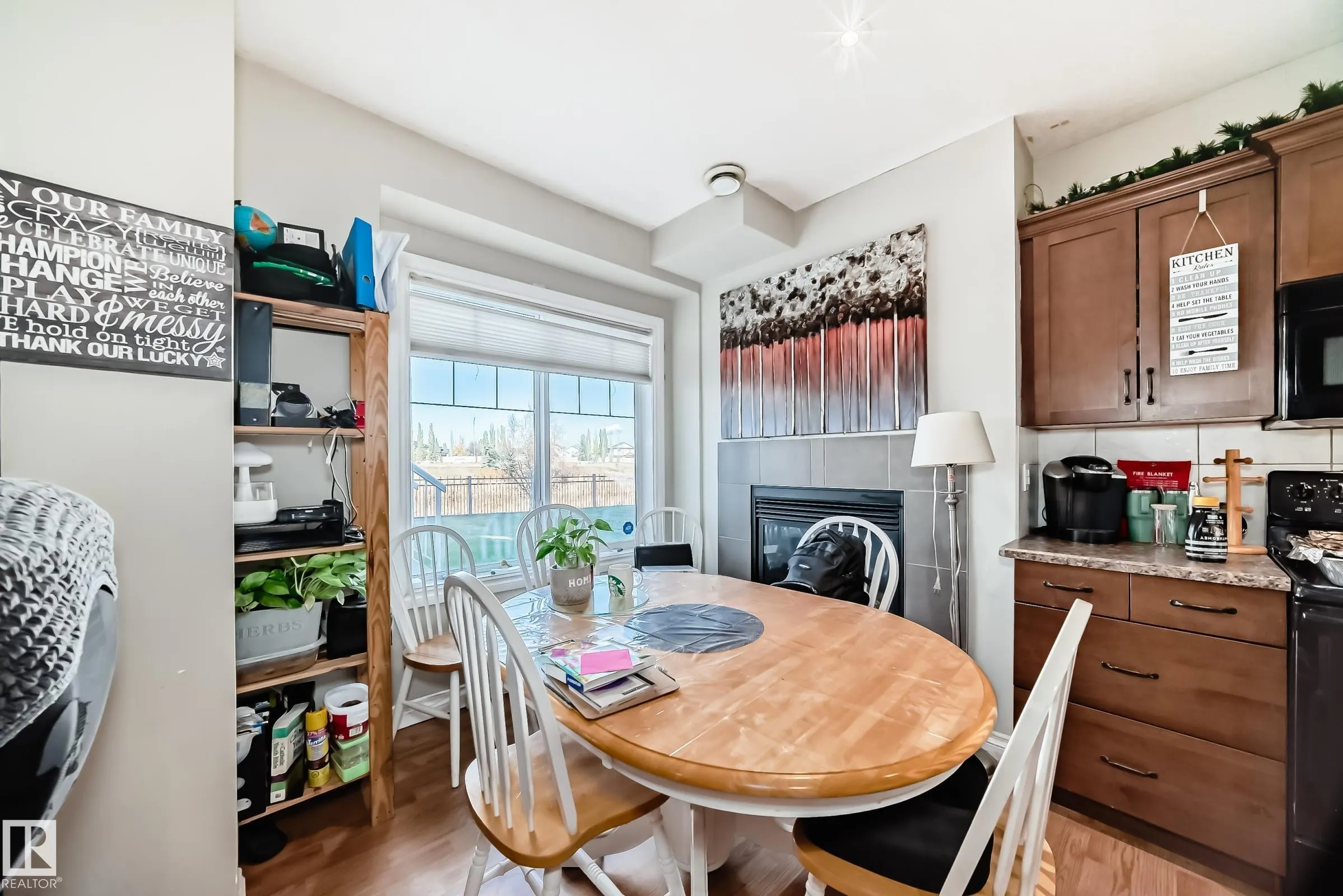 569 Stewart Crescent
