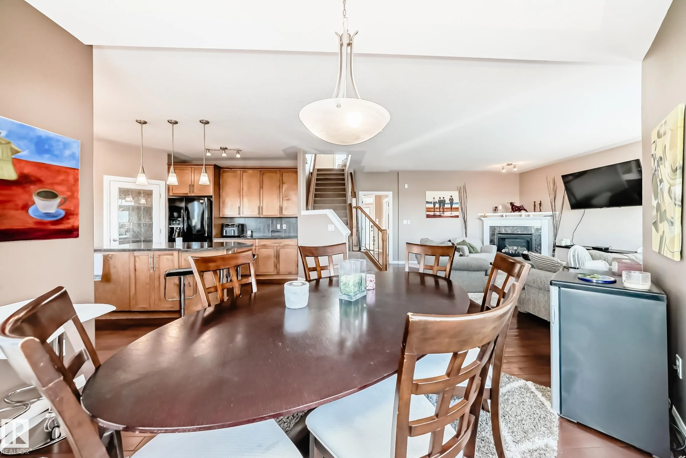 569 Stewart Crescent